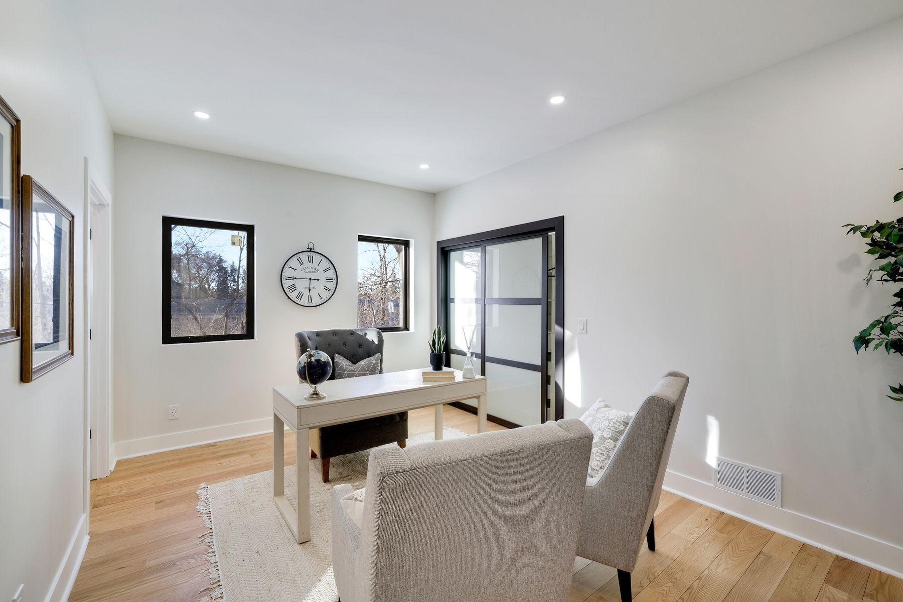 1125 Tyrol Trail