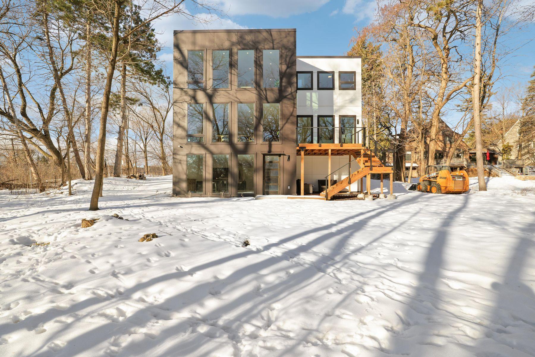 1125 Tyrol Trail