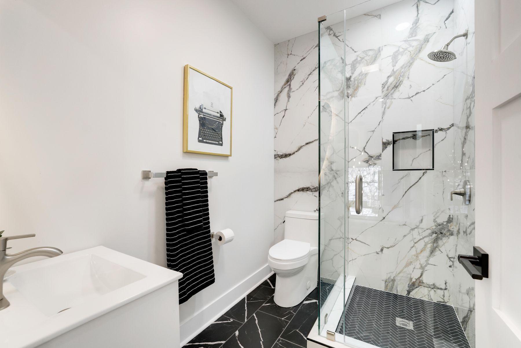 1125 Tyrol Trail