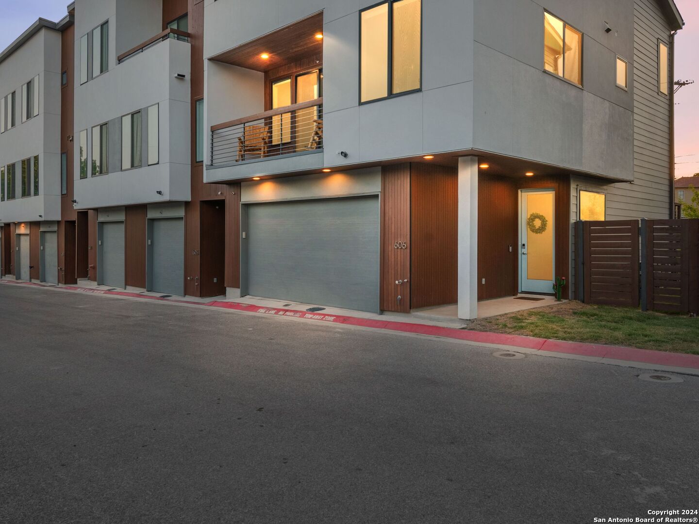 102 Tendick Street 606