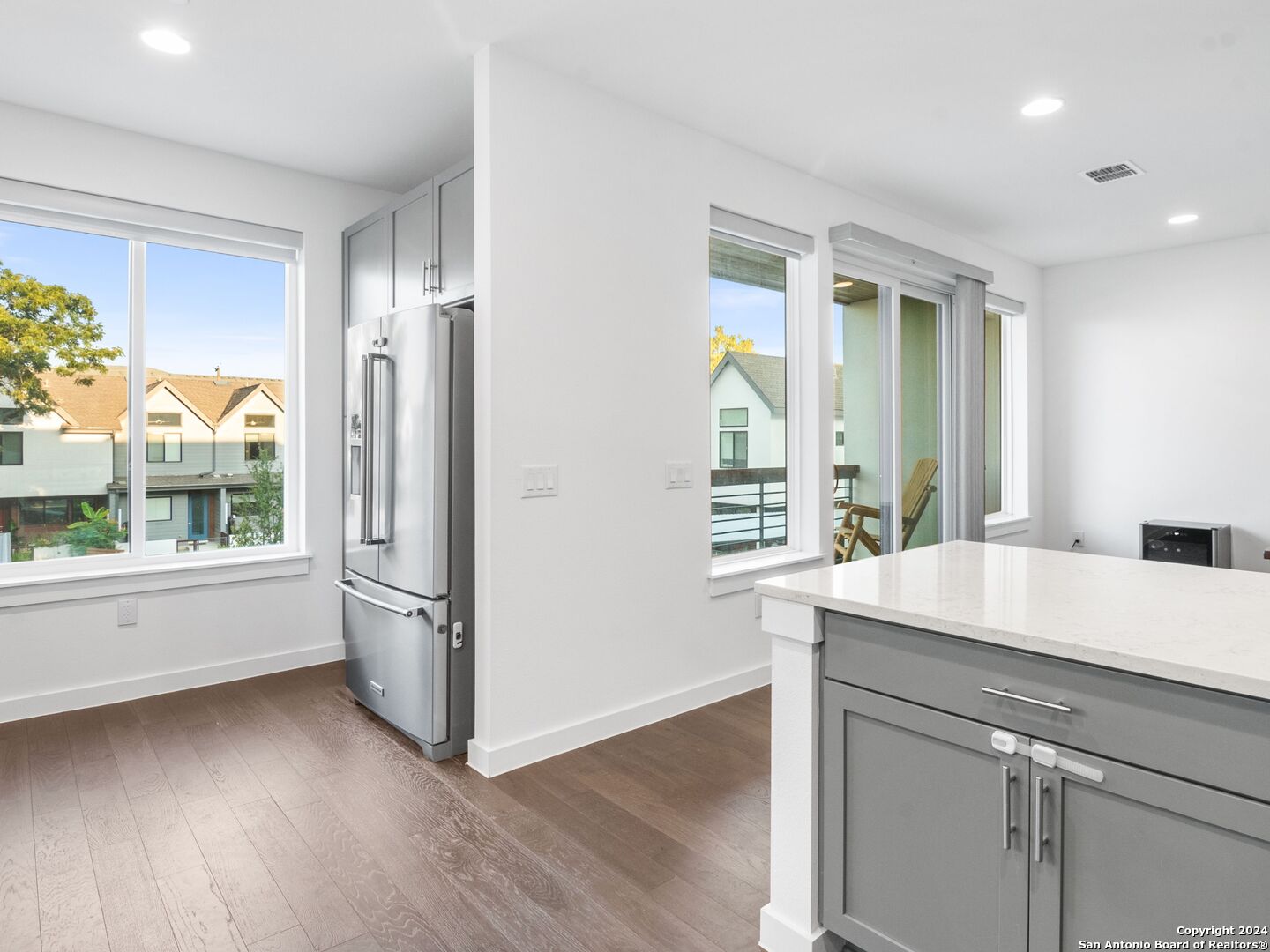 102 Tendick Street 606