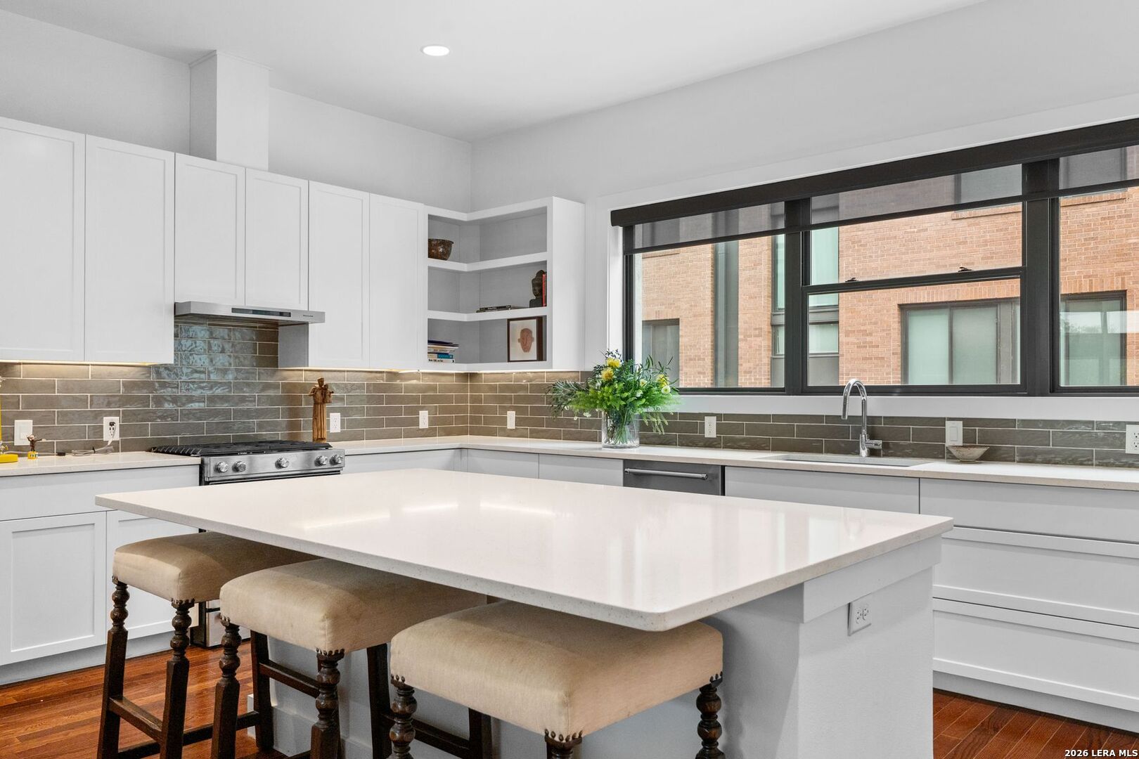 318 W Grayson Street 404