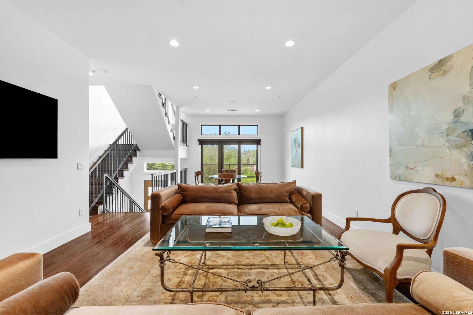 318 W Grayson Street 404