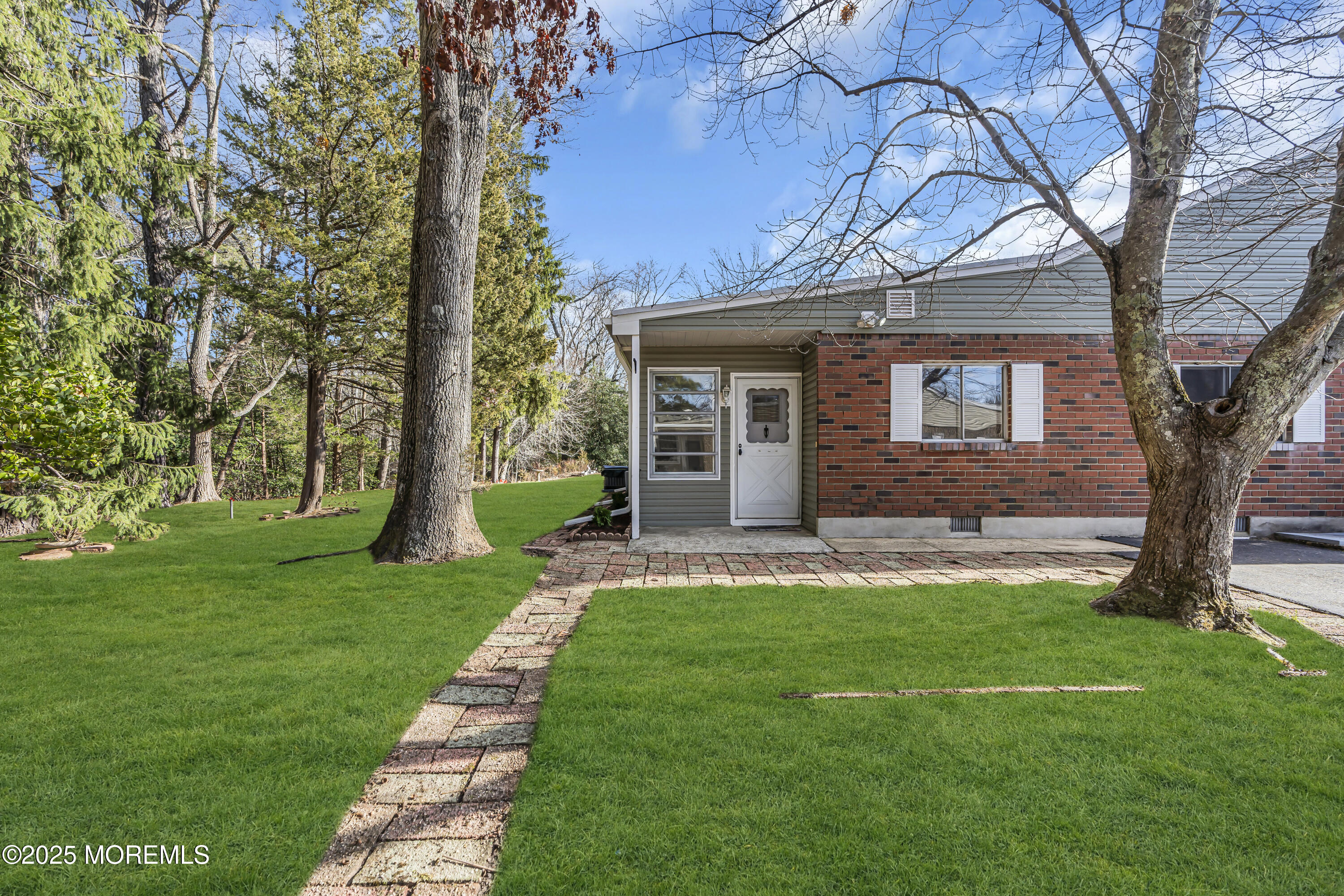 2 Cypress Street C