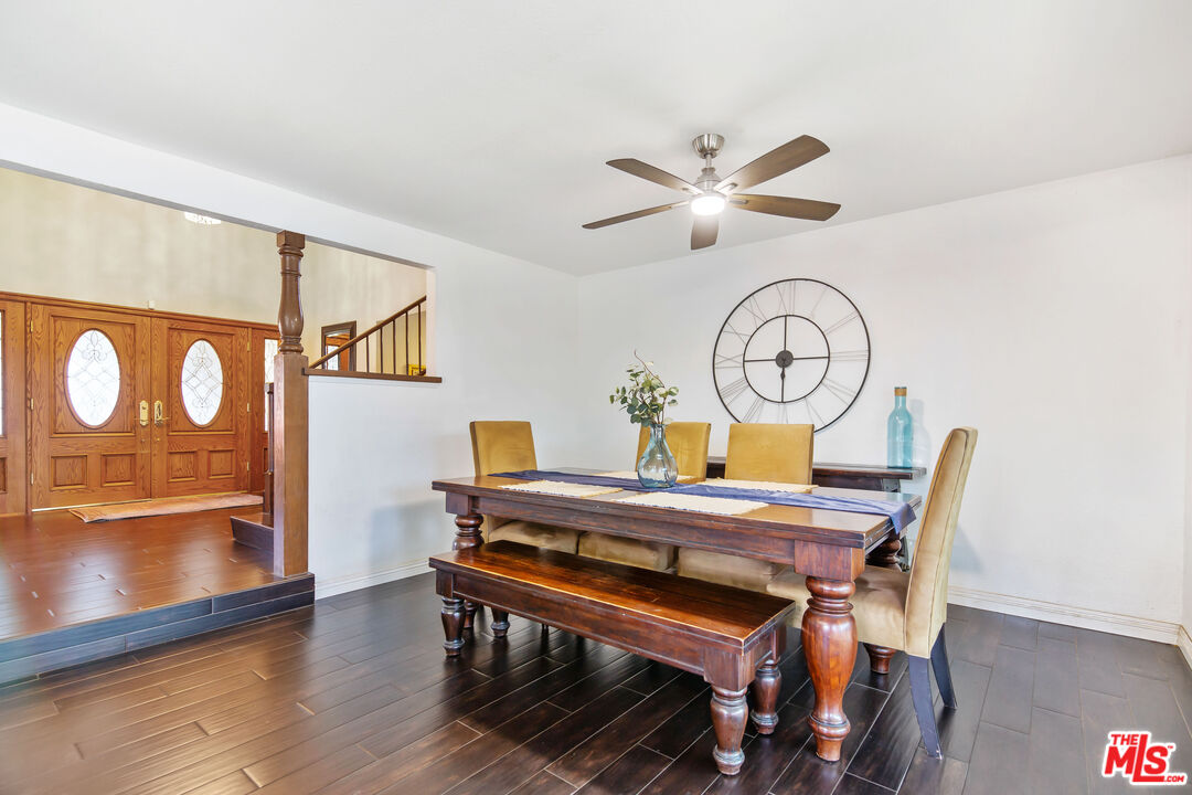 3933 Nieto Pl