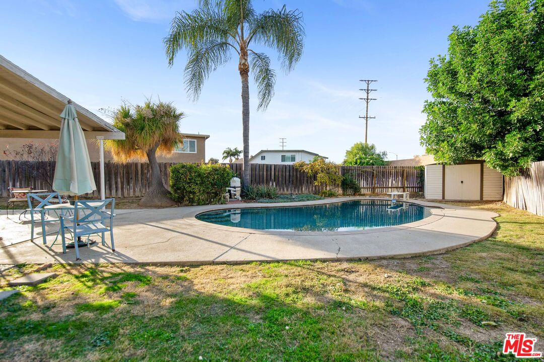 3933 Nieto Pl