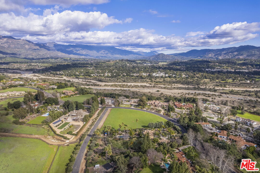 12507 MacDonald Dr