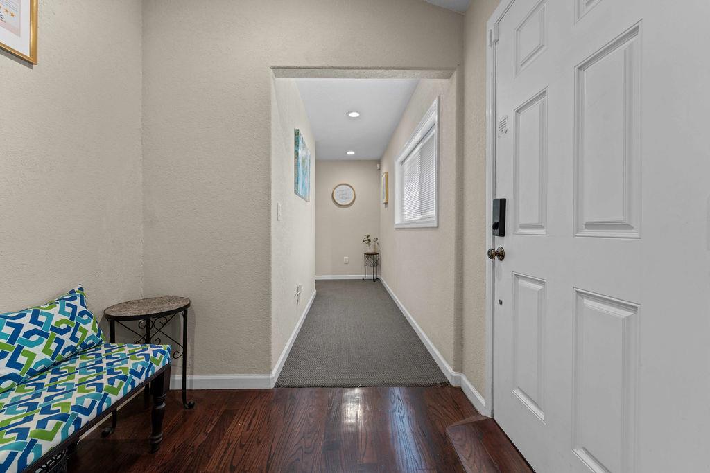 250 Meridian Avenue