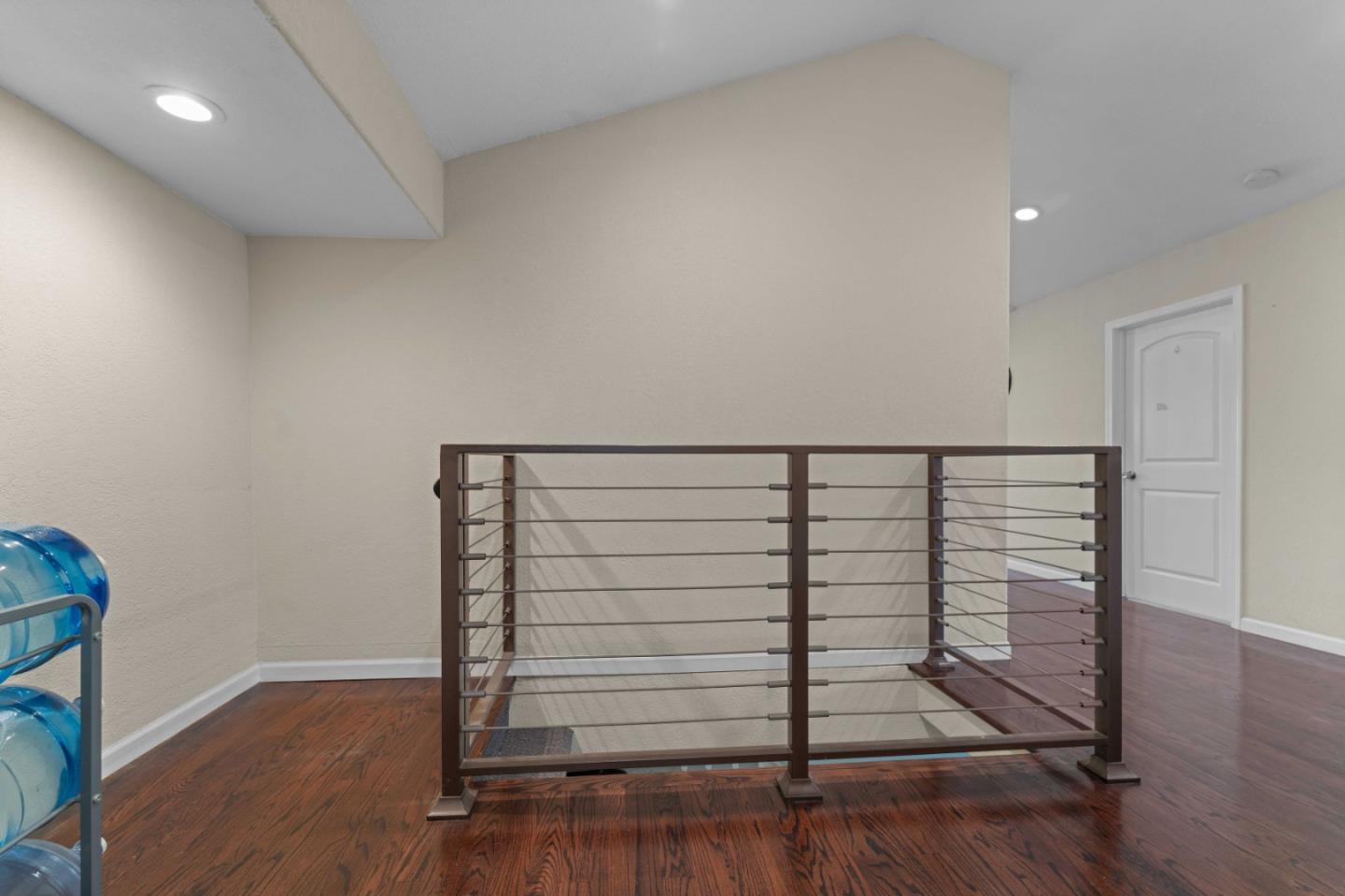 250 Meridian Avenue
