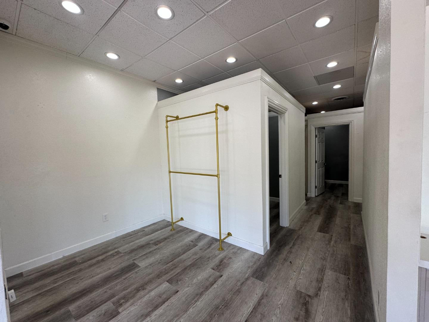 1125 Luchessi Drive