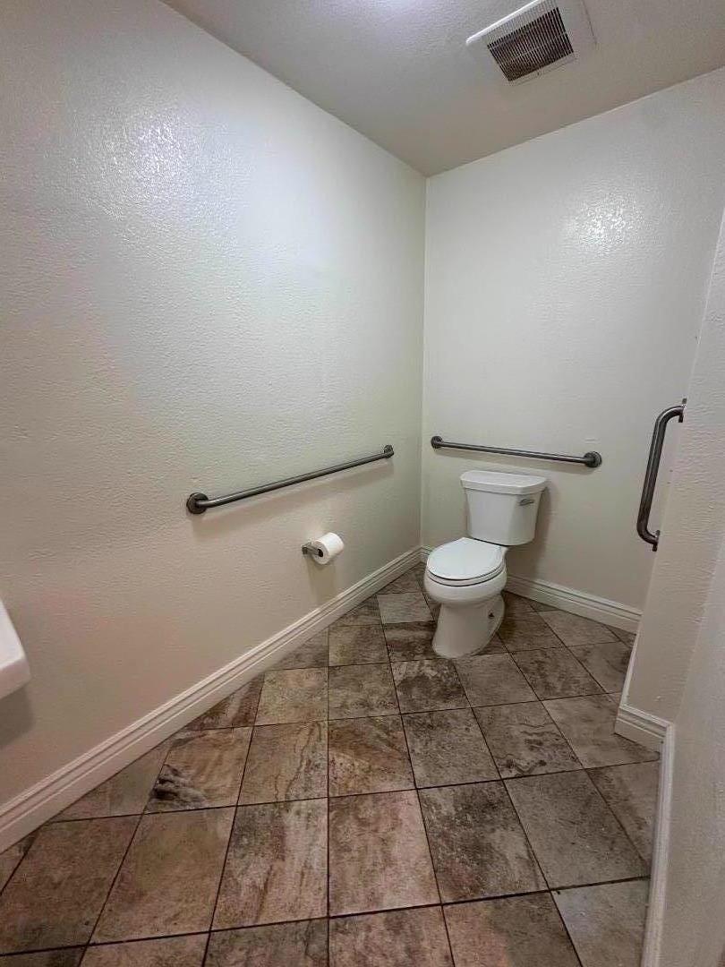 1125 Luchessi Drive