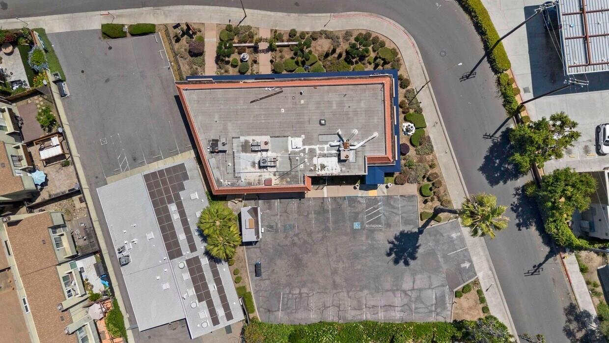 1125 Luchessi Drive