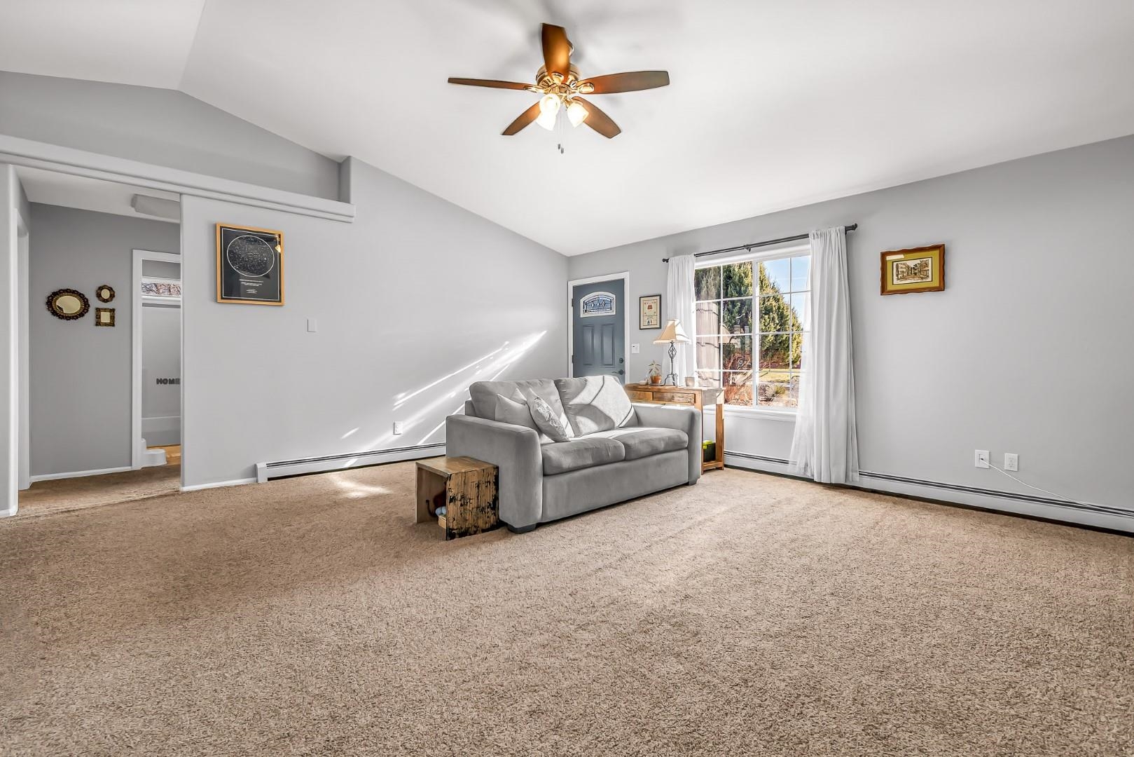 862 Henry Circle