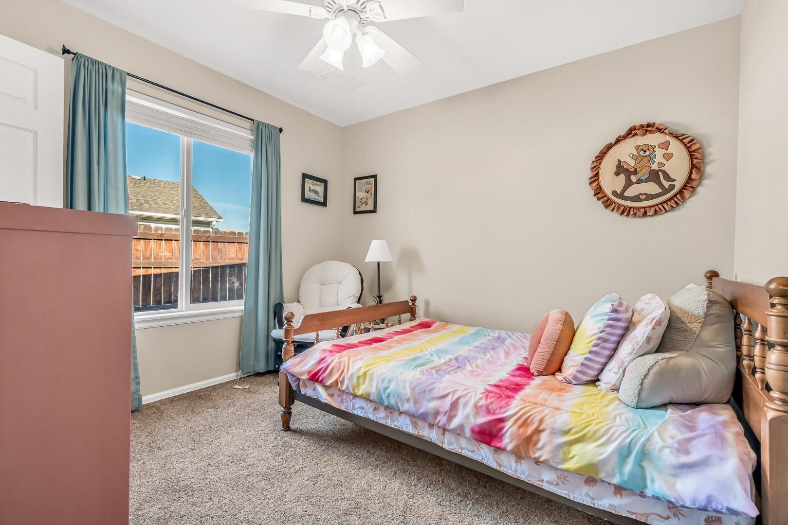 862 Henry Circle