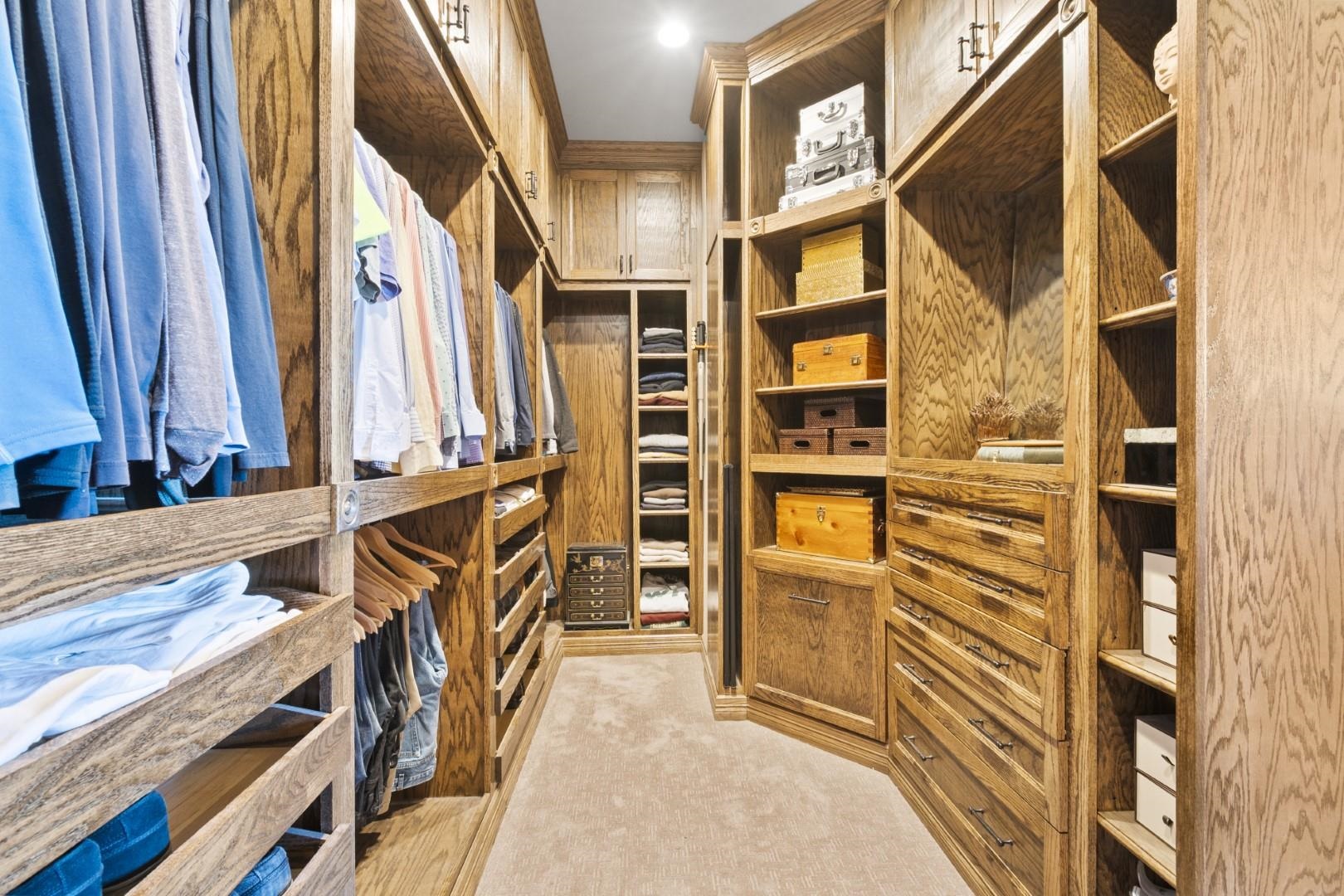 2355 Yellow Cat Court