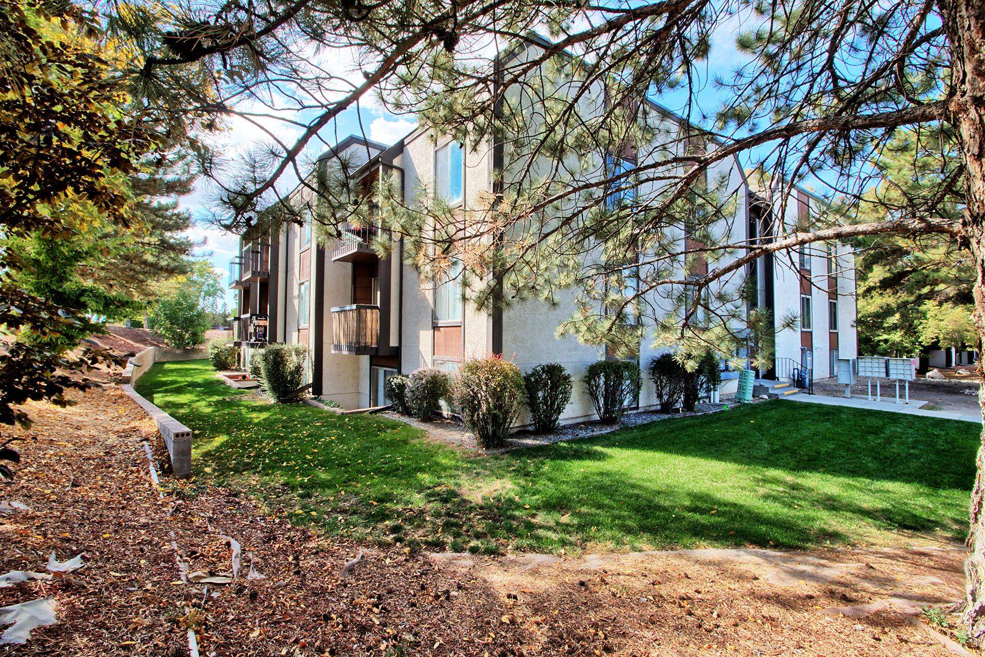 3156 Lakeside Drive Unit: 303
