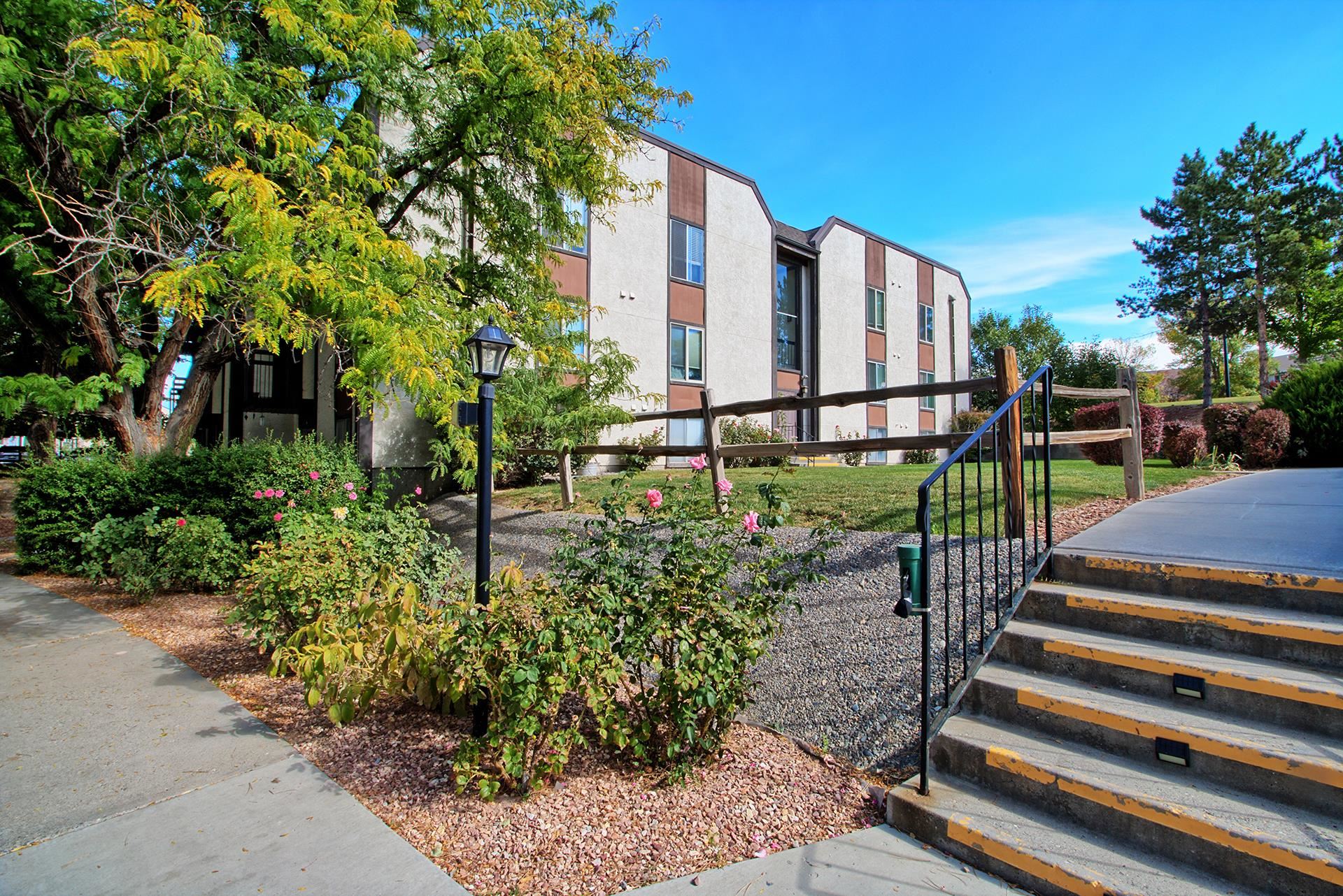 3156 Lakeside Drive Unit: 303