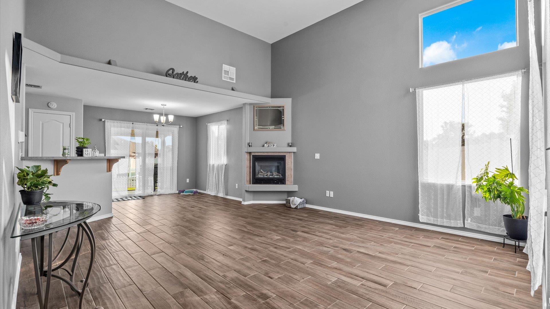 639 Longs Peak Court
