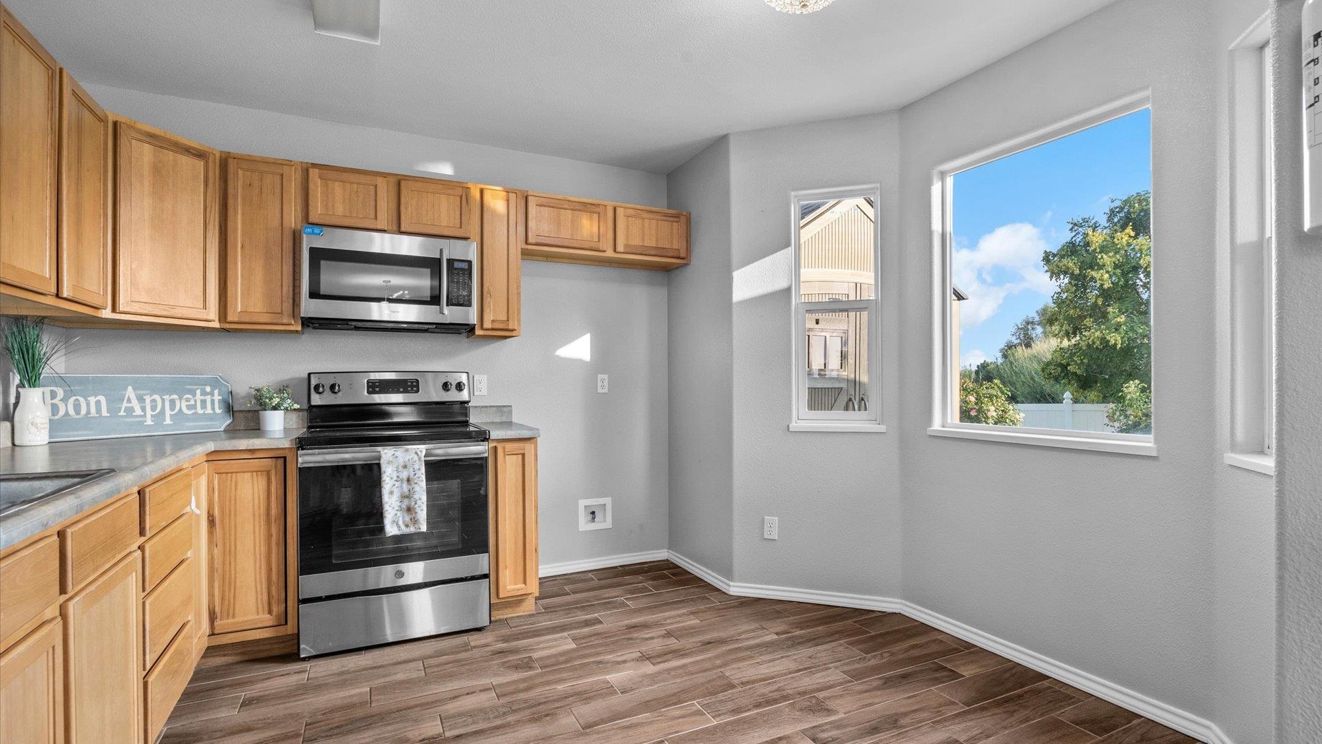 639 Longs Peak Court