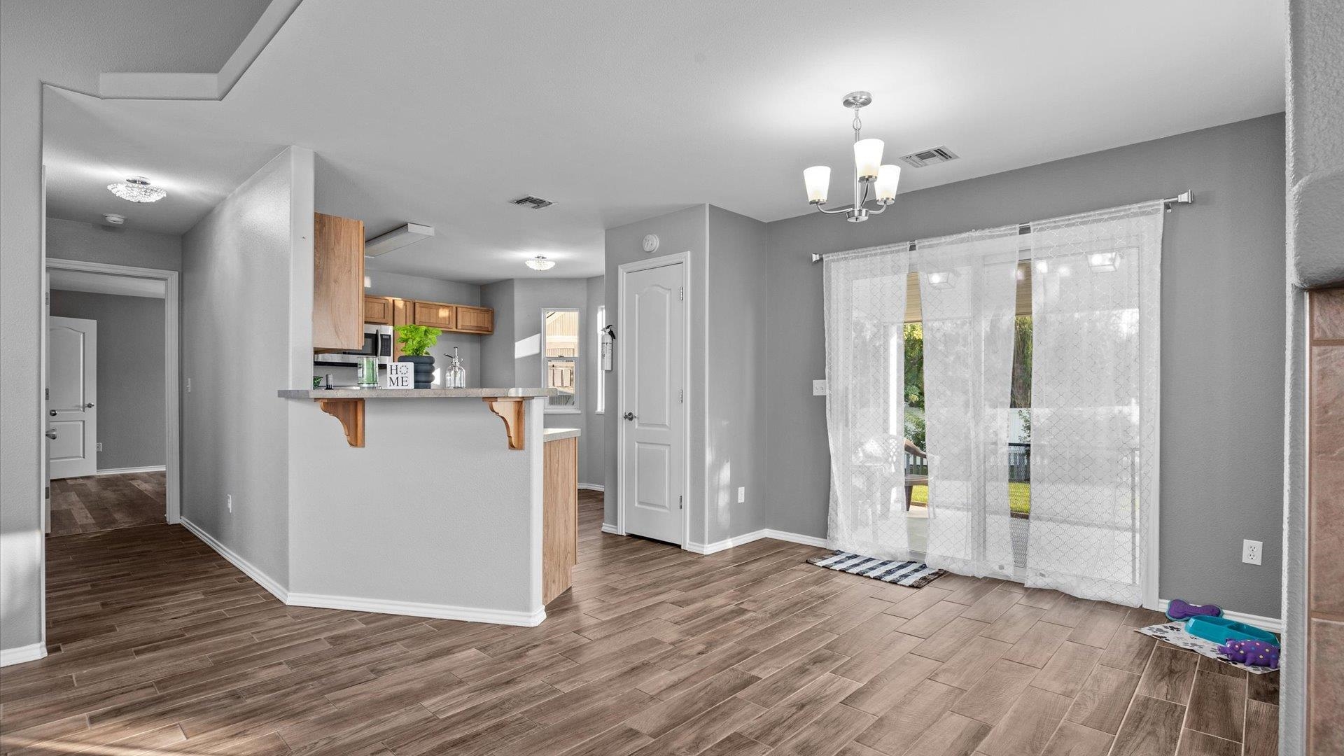 639 Longs Peak Court