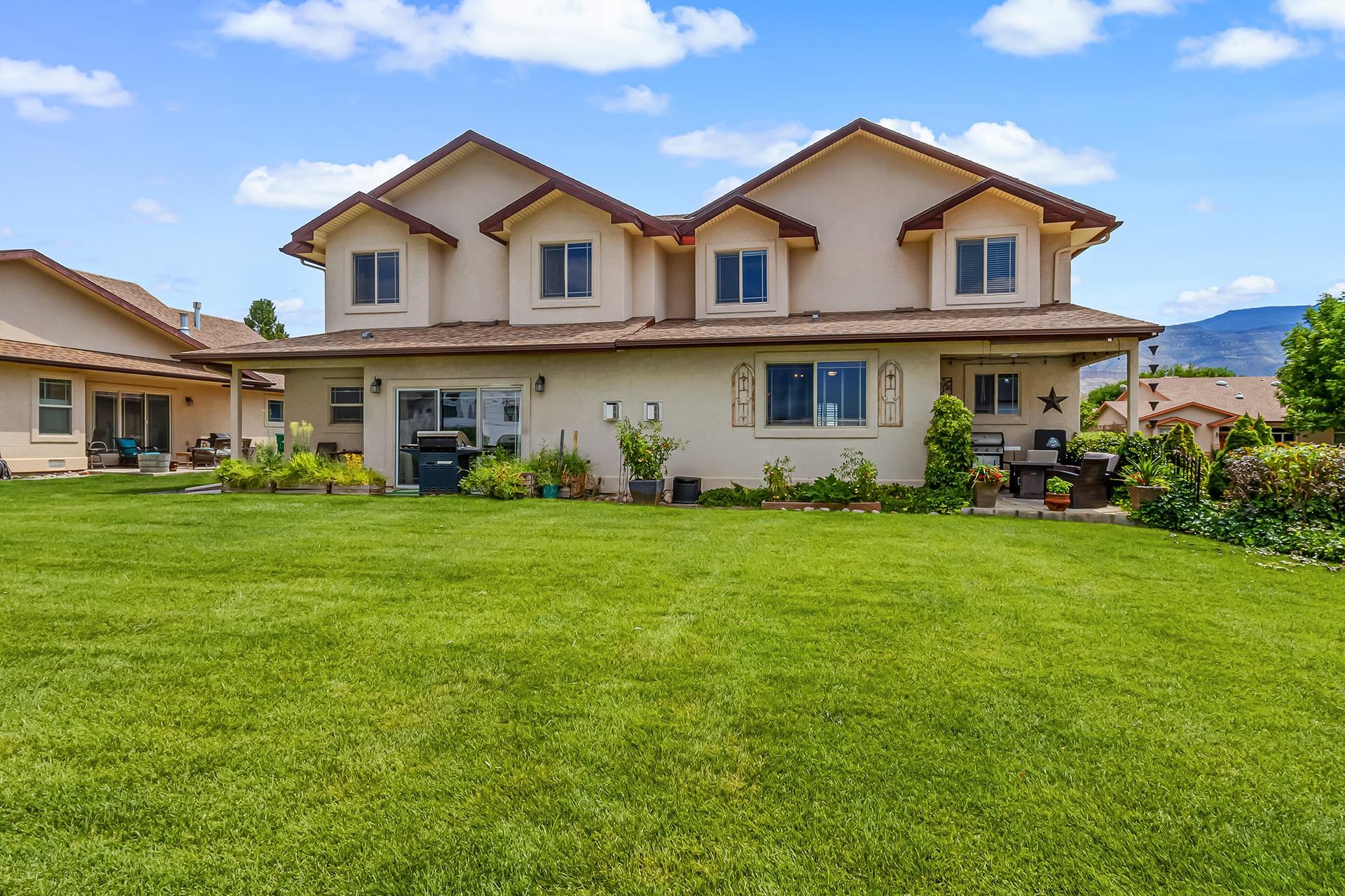 838 Montclair Drive