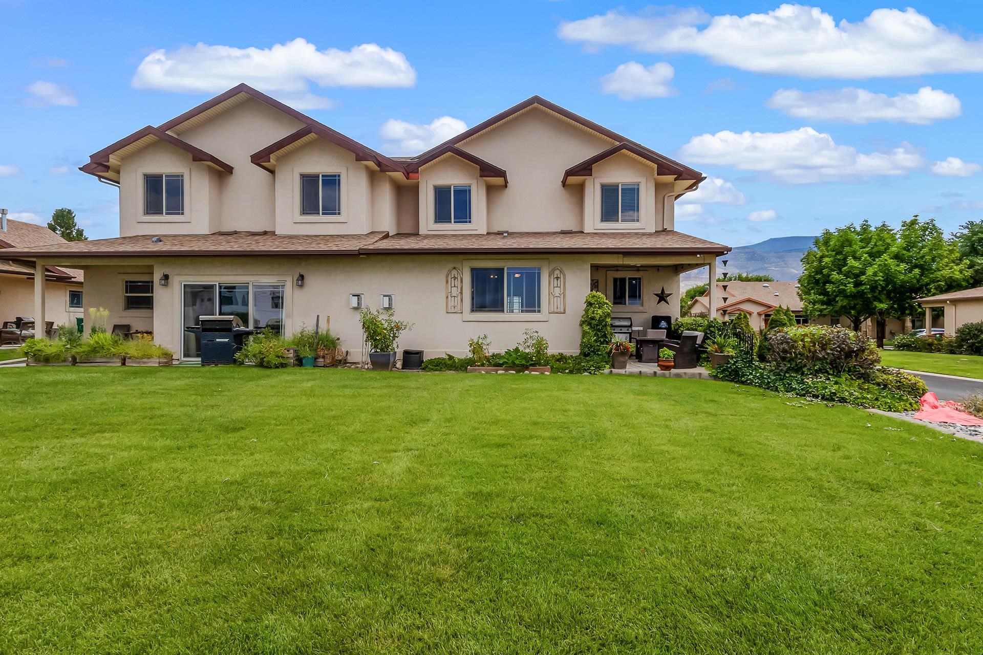 838 Montclair Drive