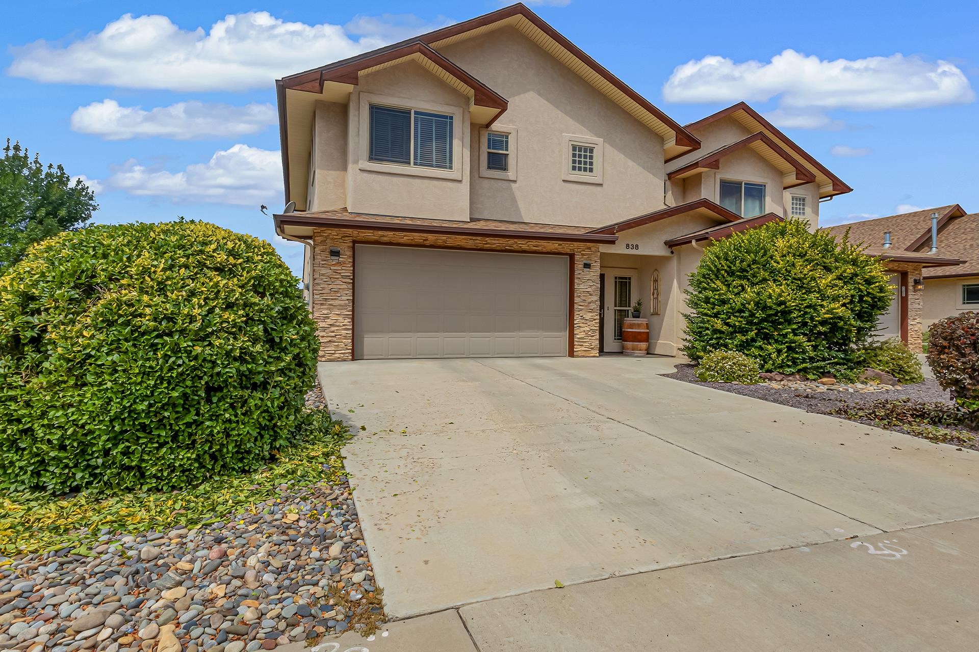 838 Montclair Drive