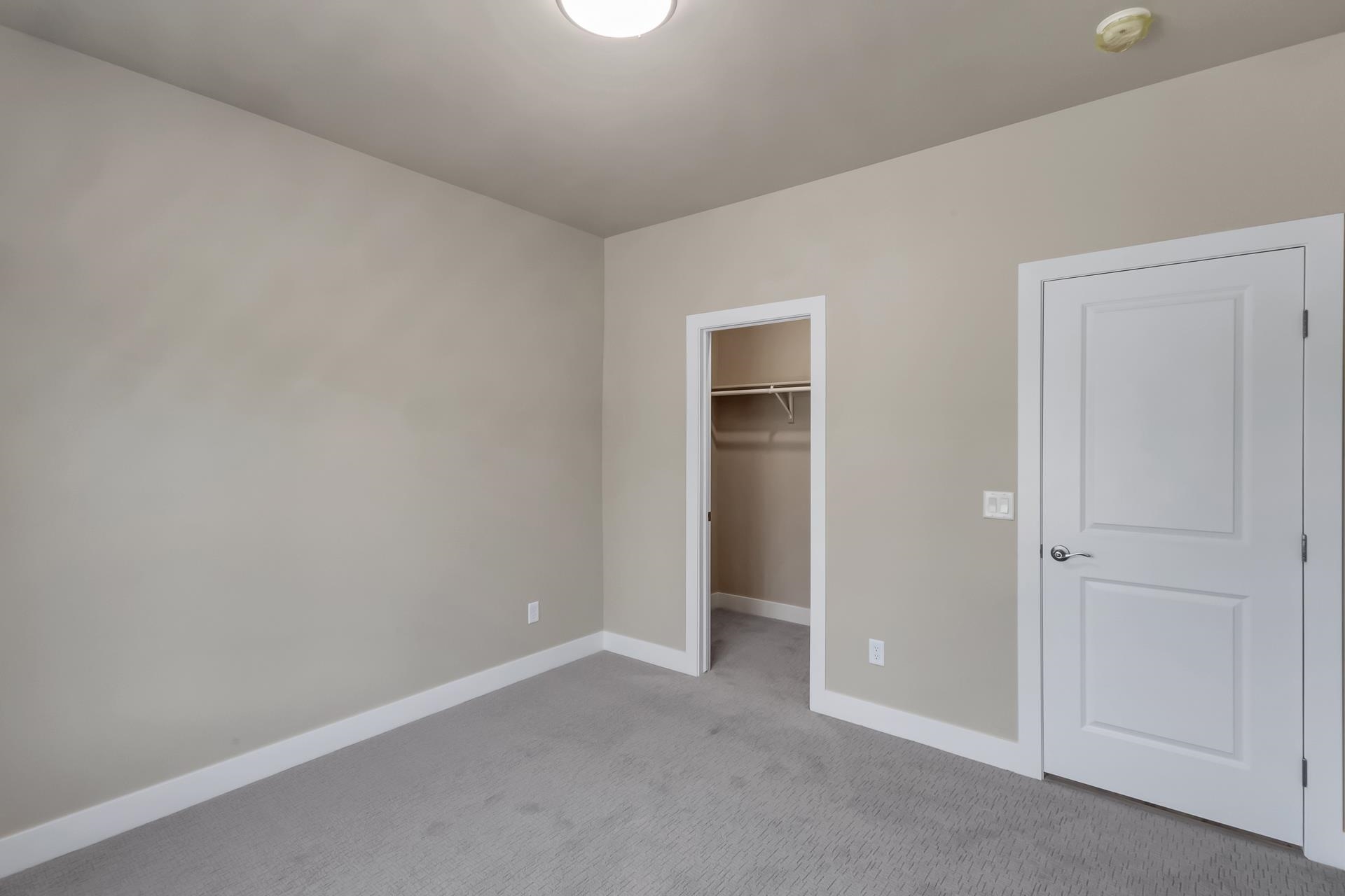 2632 Vicksburg Avenue