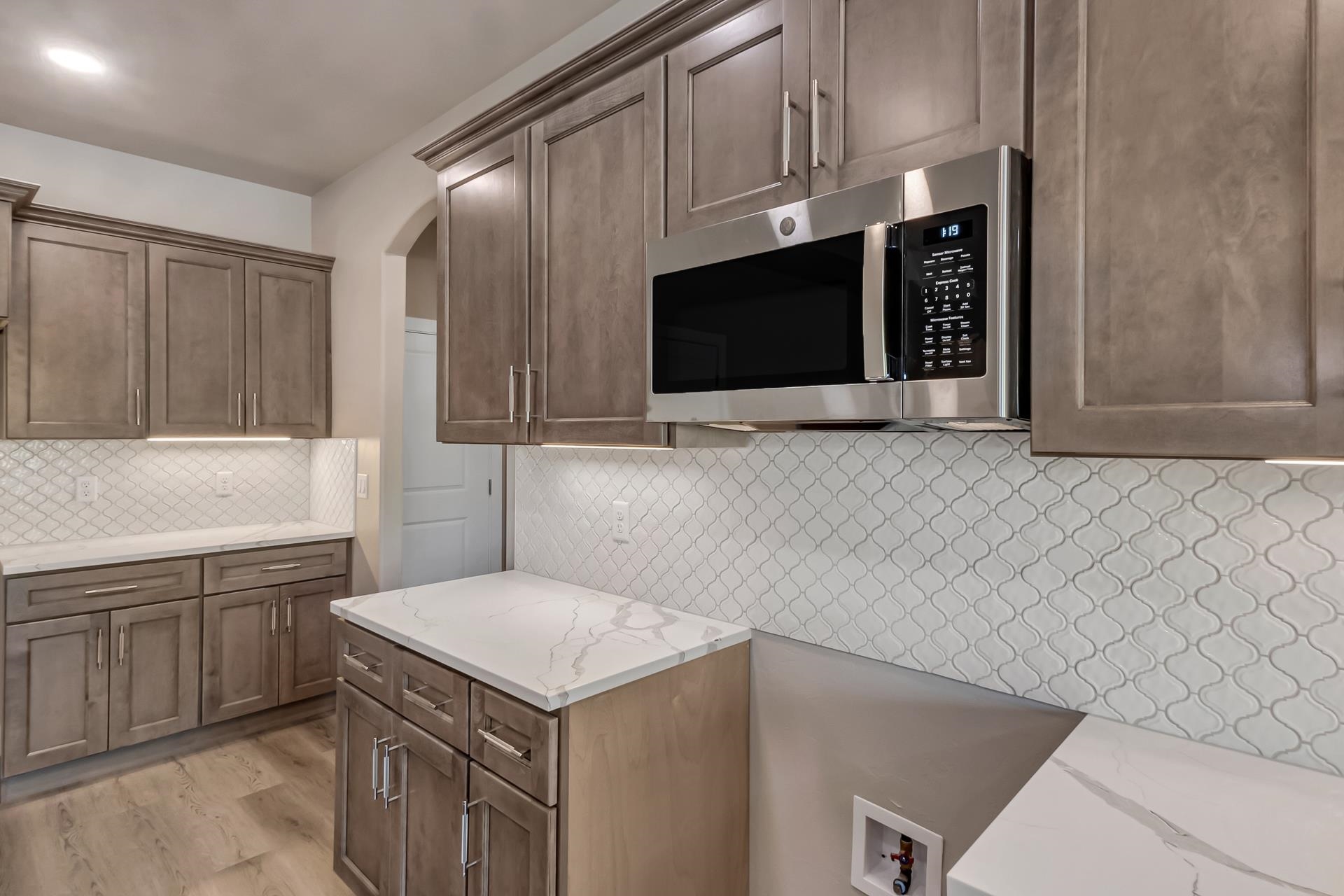 2632 Vicksburg Avenue