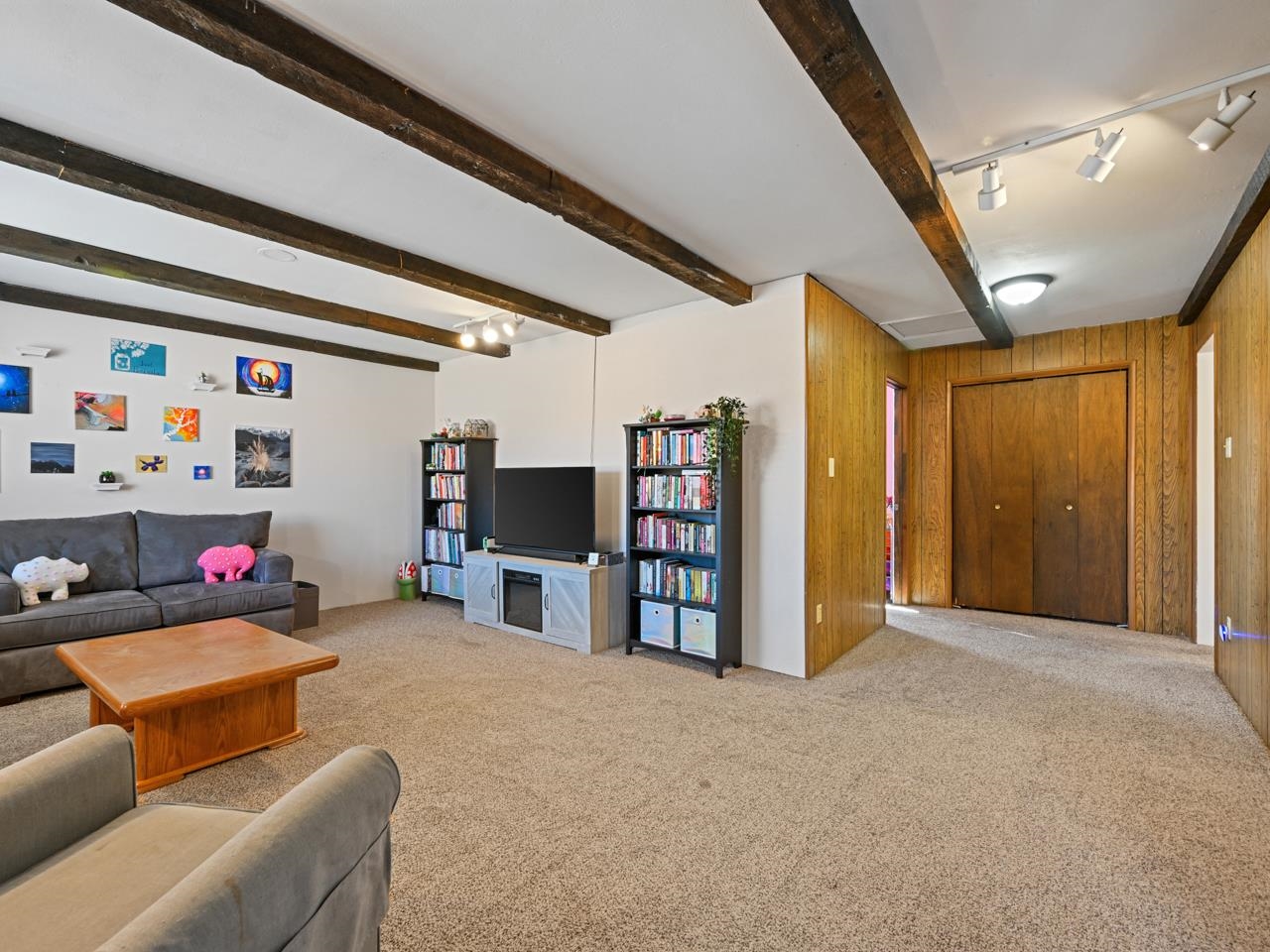 2813 Mesa Avenue