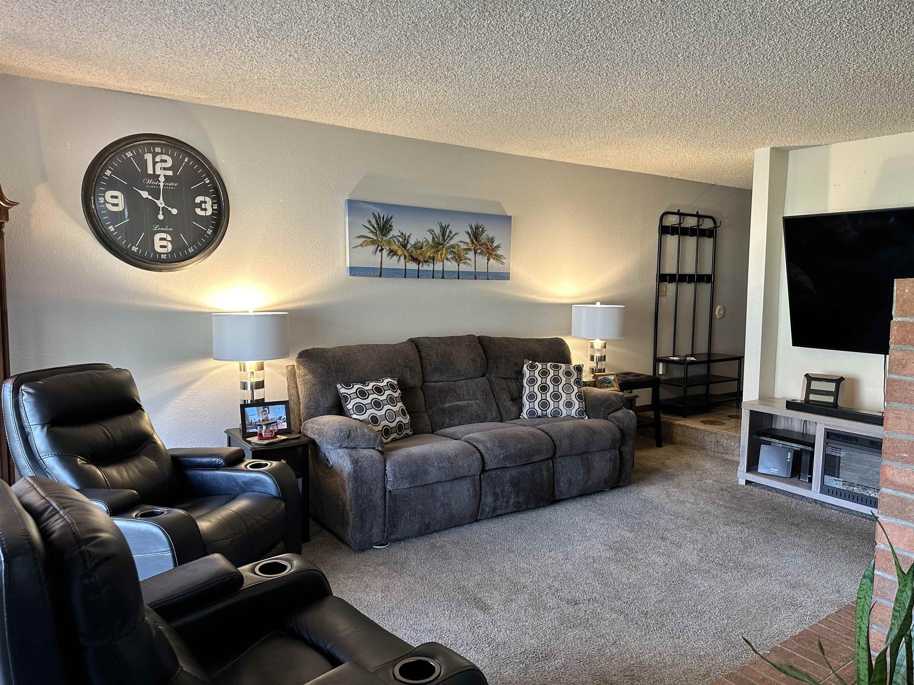 511 Rado Drive Unit: B