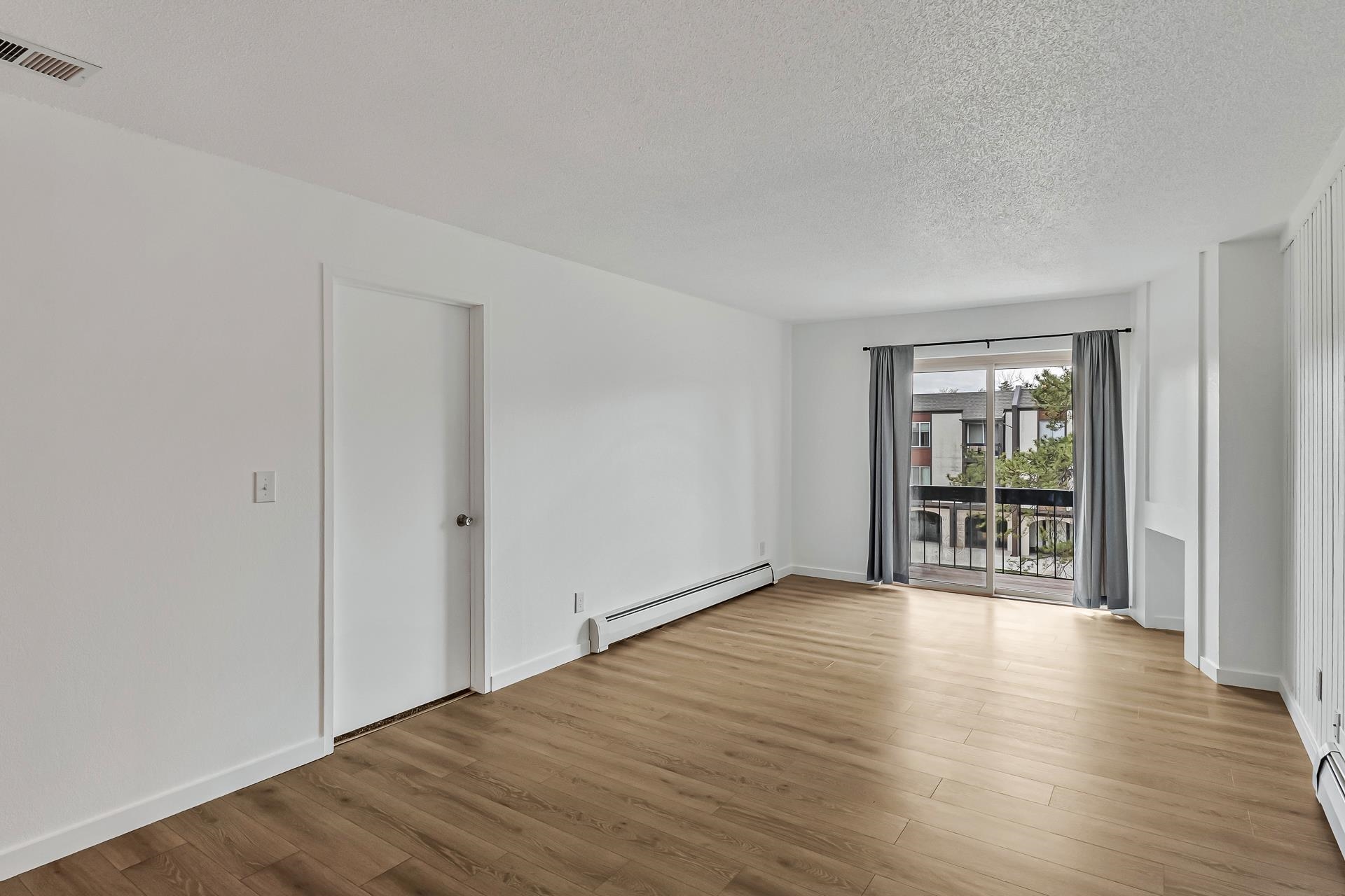 3154 Lakeside Drive Unit: 307
