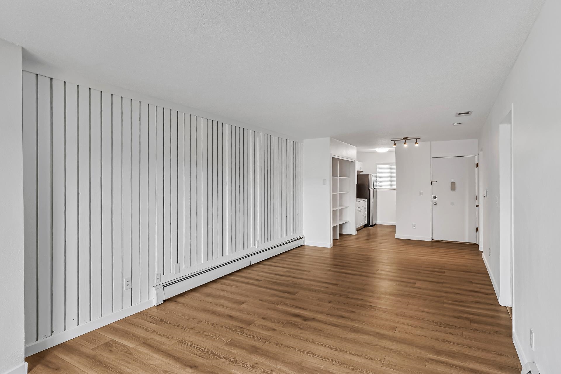 3154 Lakeside Drive Unit: 307