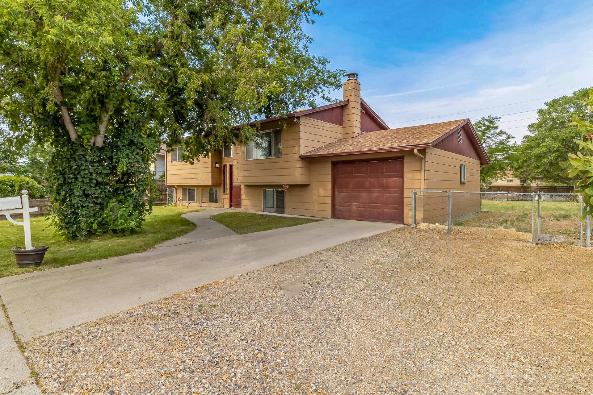 2115 N 24th Street