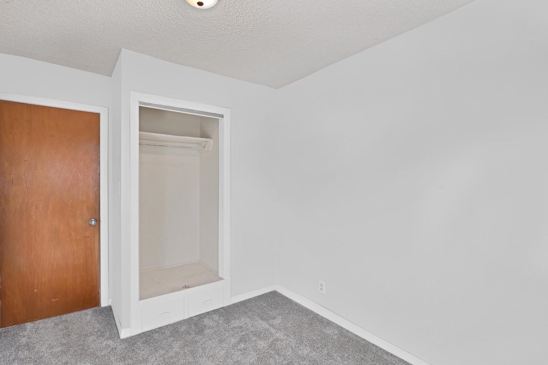 1320 Cedar Avenue