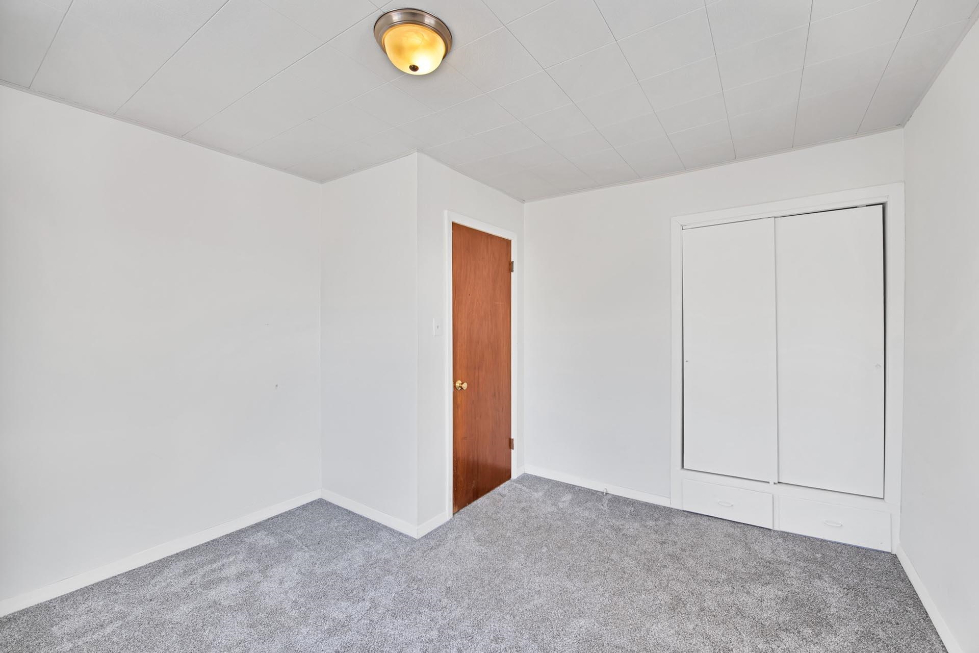1320 Cedar Avenue