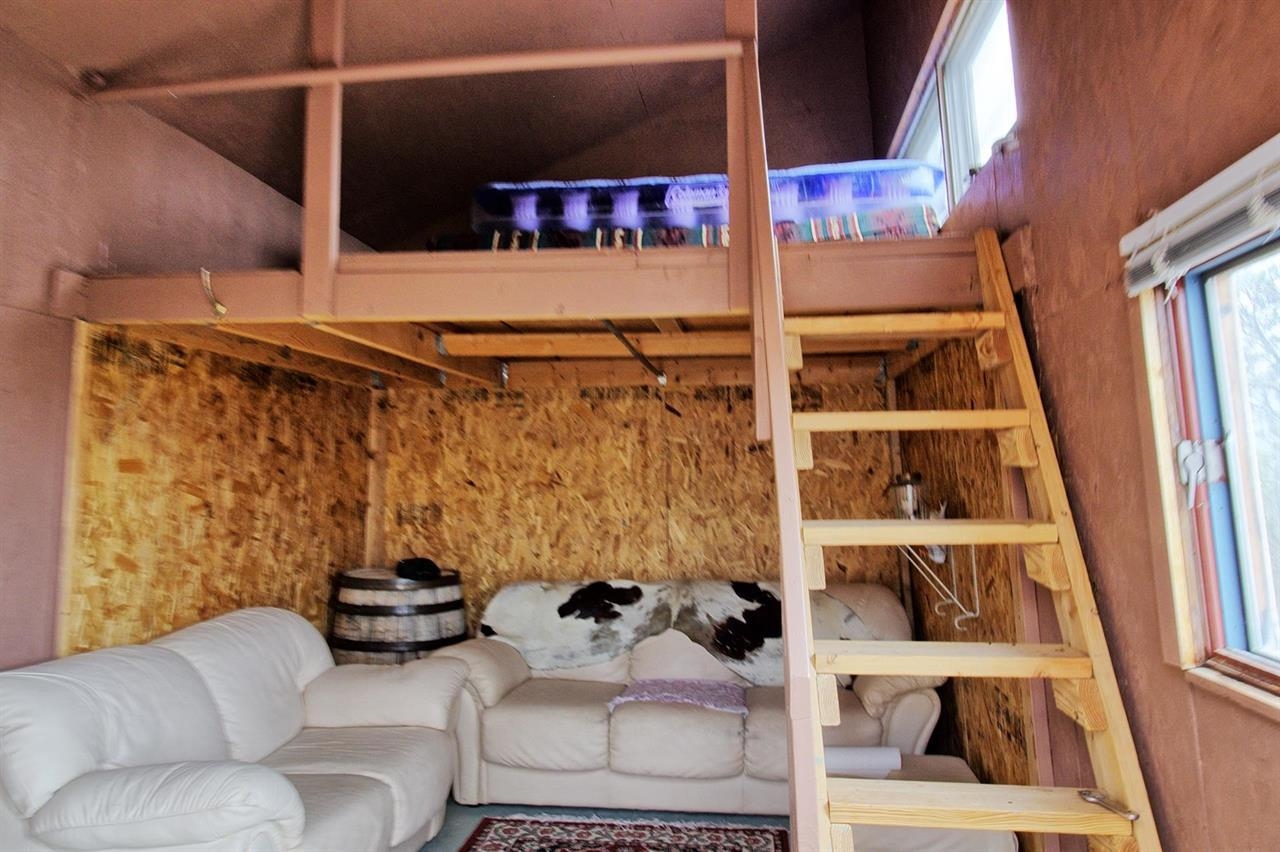 4599 Horse Canyon Road