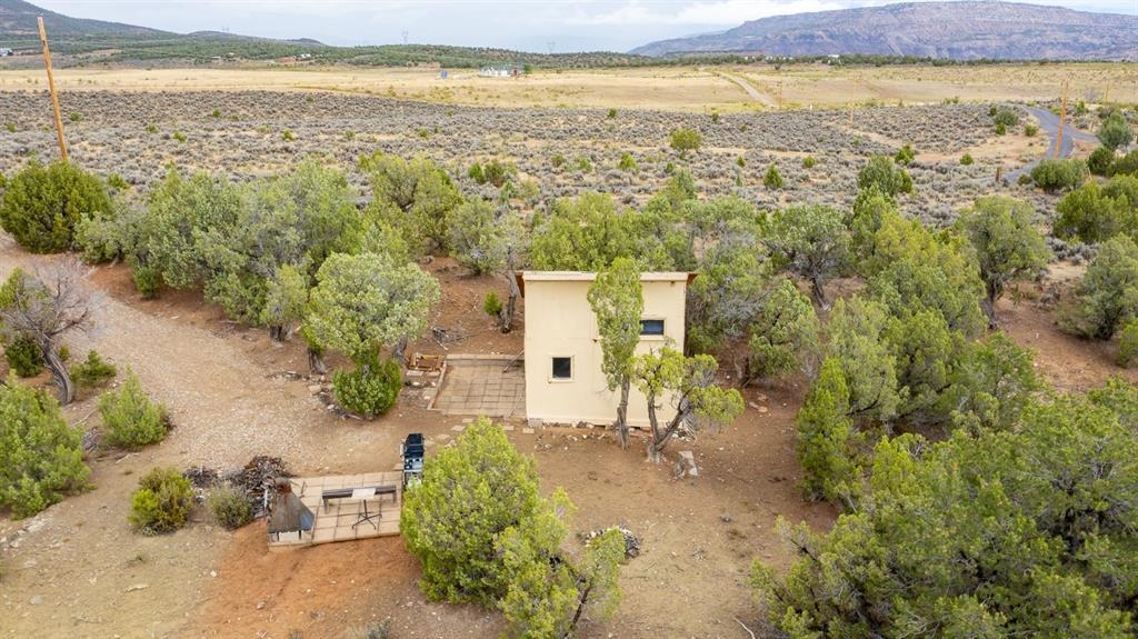 4599 Horse Canyon Road