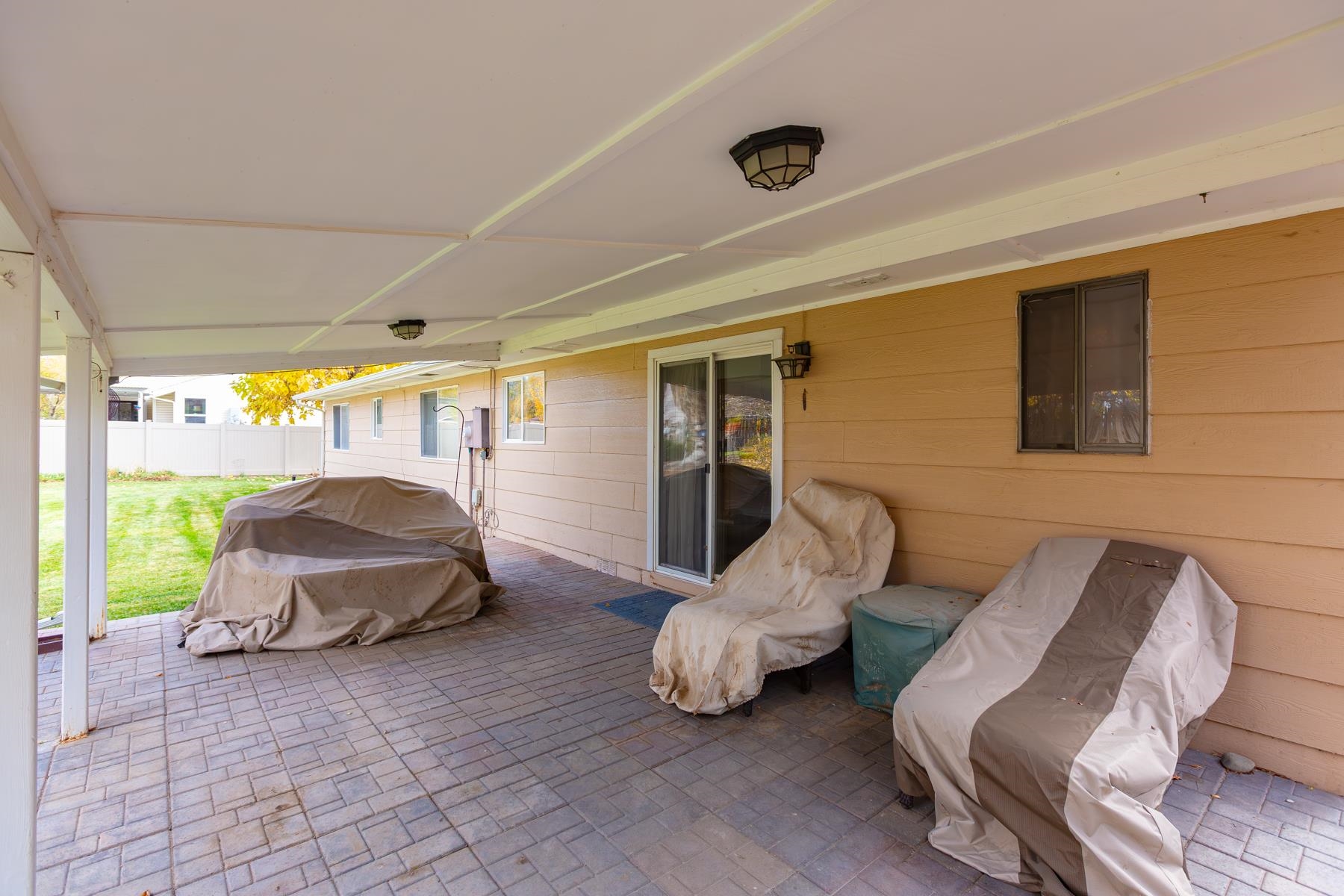 3092 Bookcliff Avenue