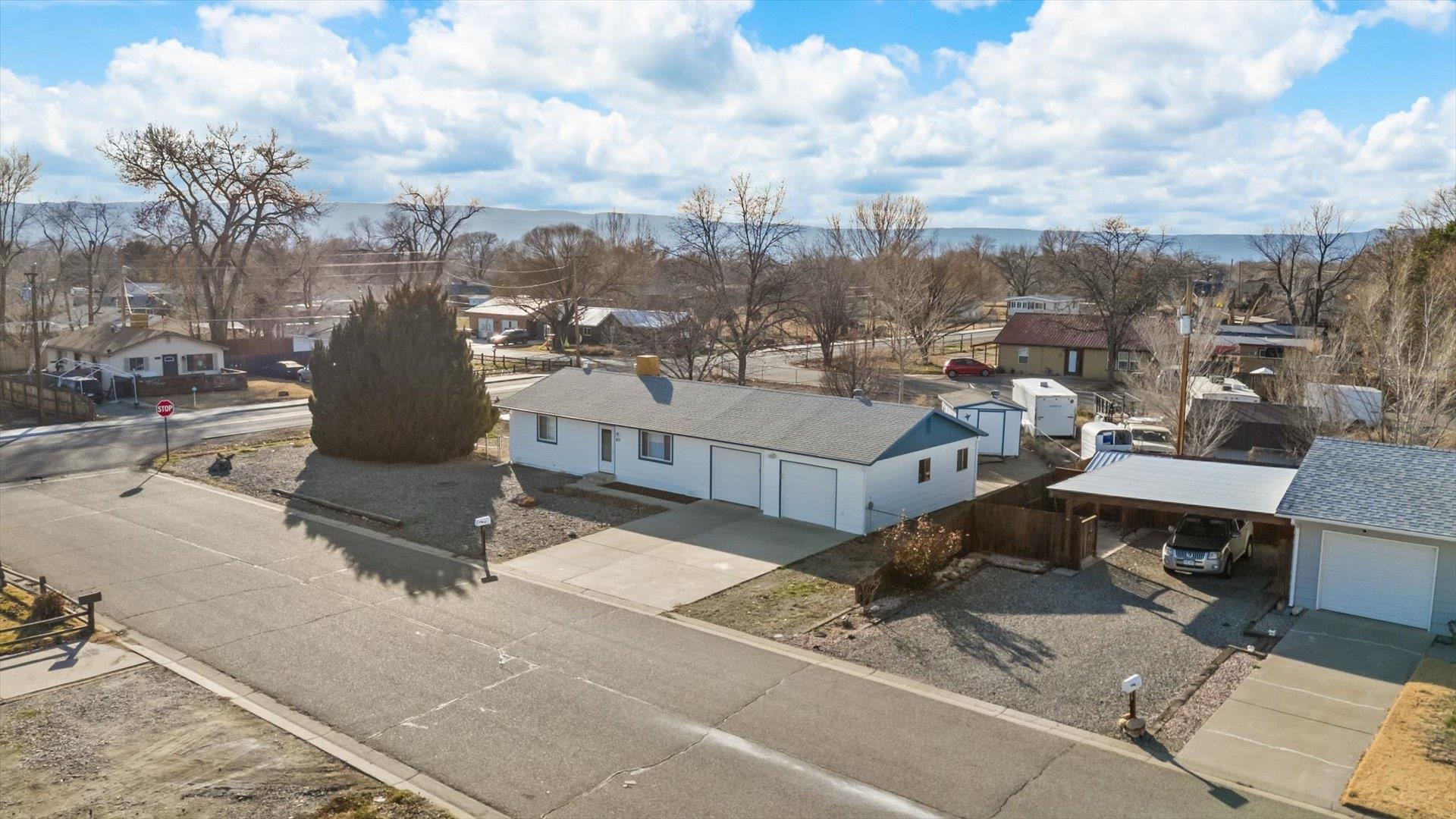 651 Alan Way