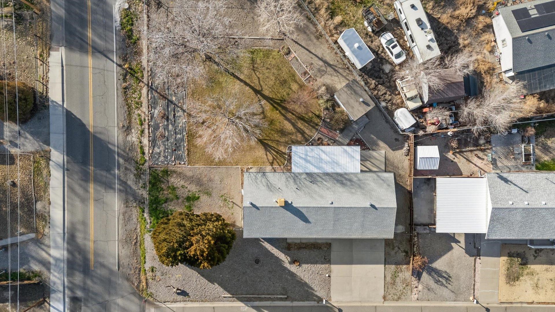651 Alan Way