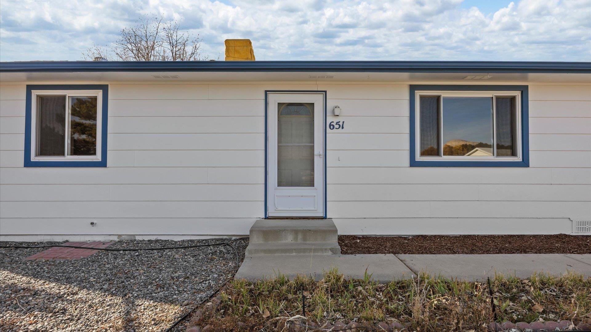 651 Alan Way