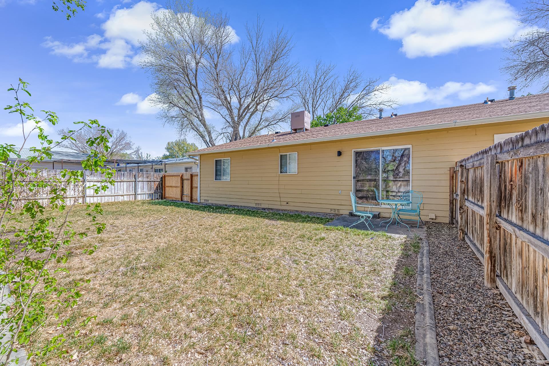 521 & 521 1/2 29 1/2 Road