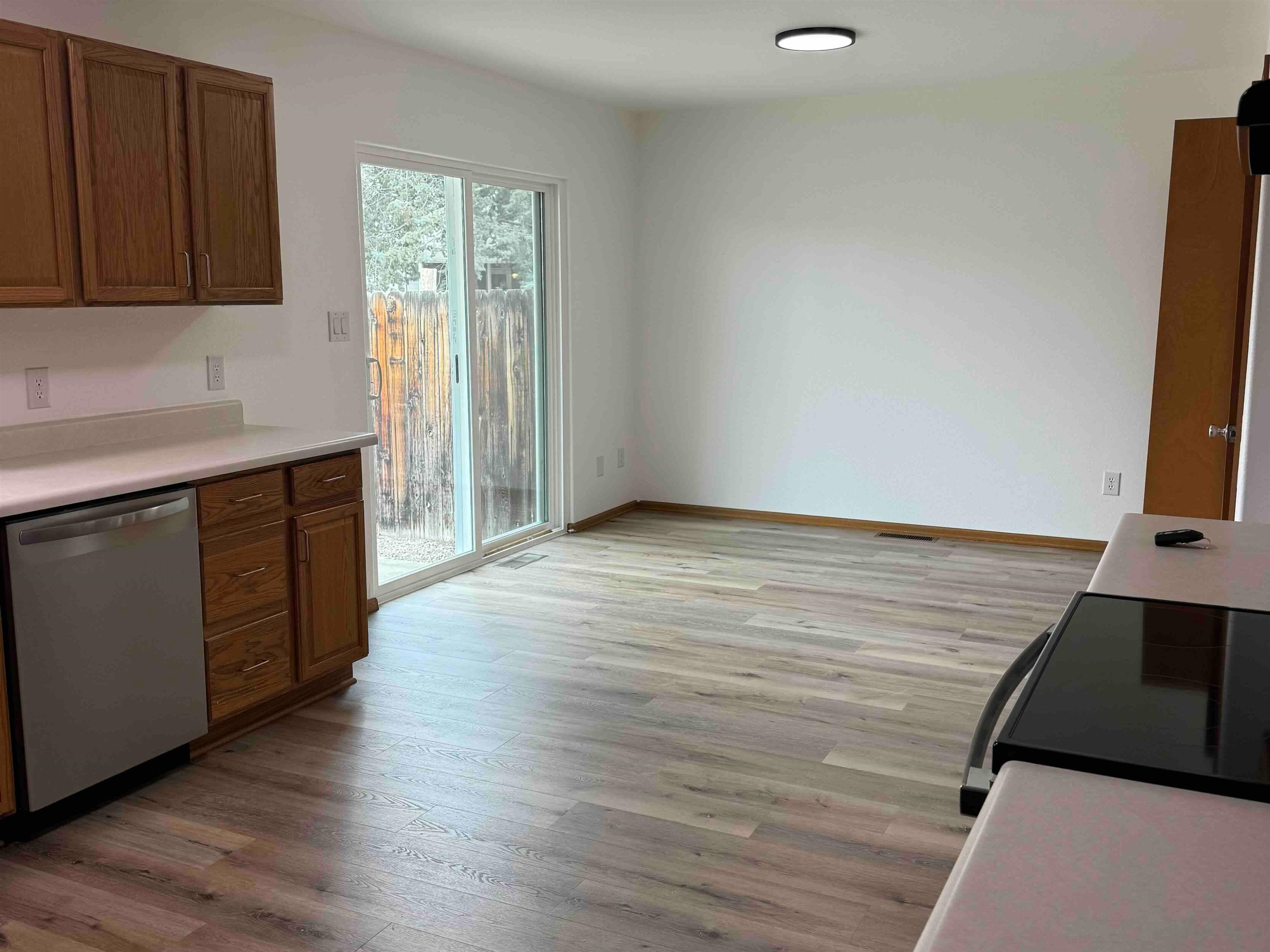 521 & 521 1/2 29 1/2 Road