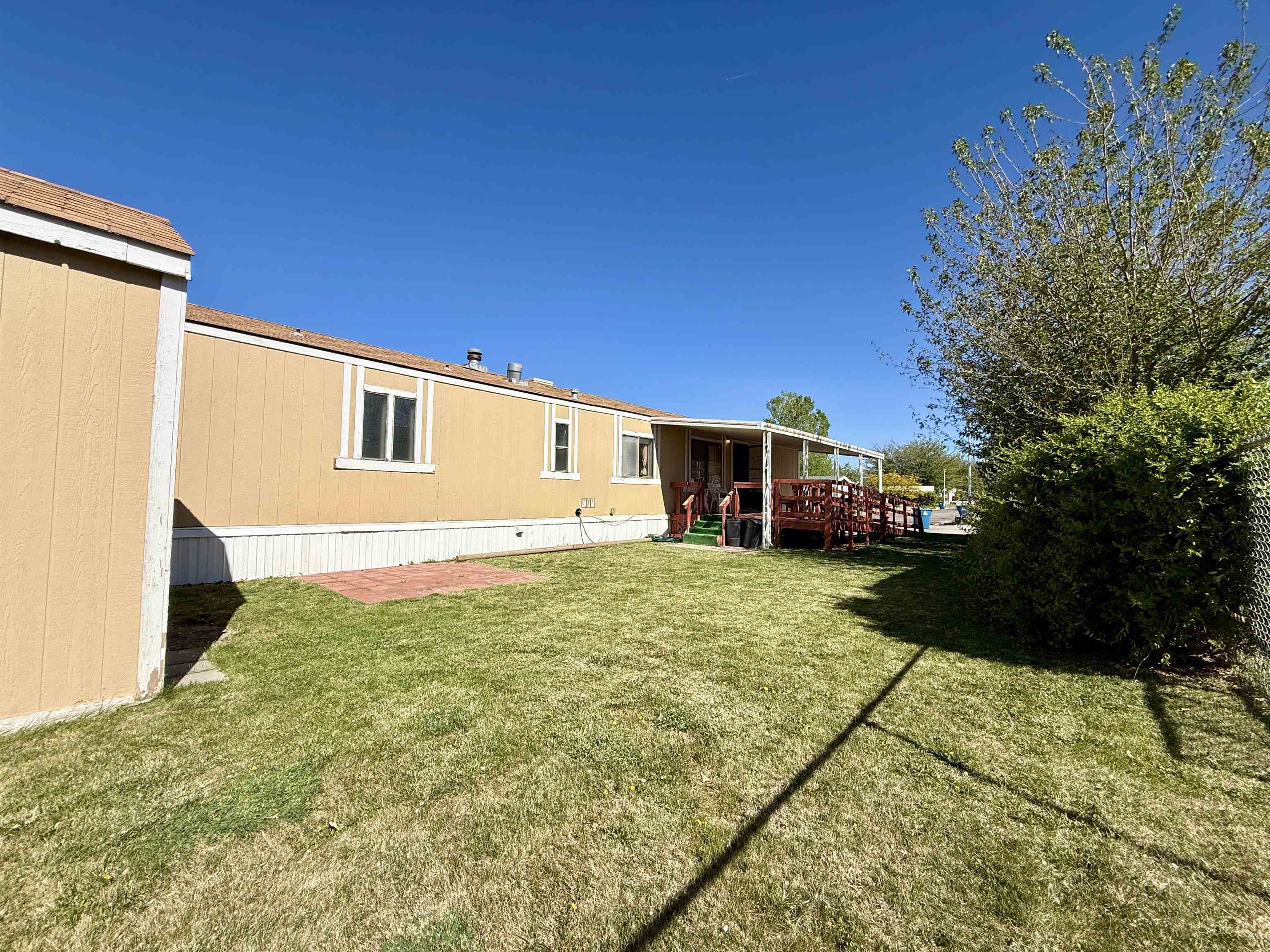 3251 E Road Unit: 33
