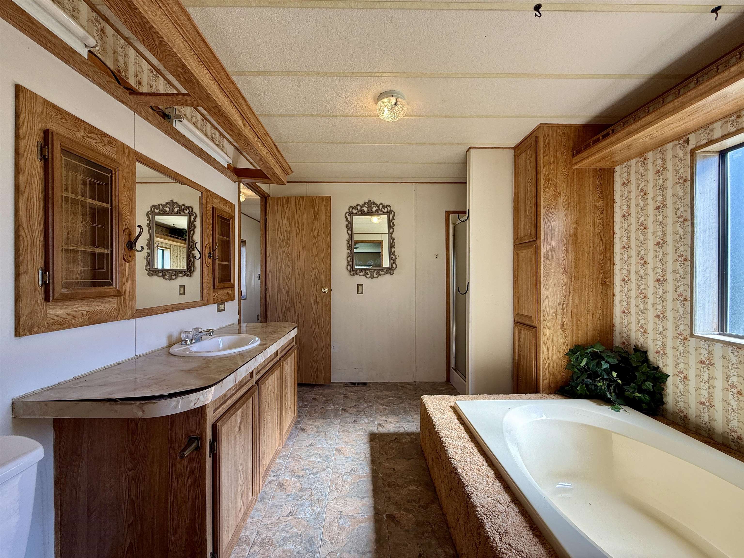 3251 E Road Unit: 33