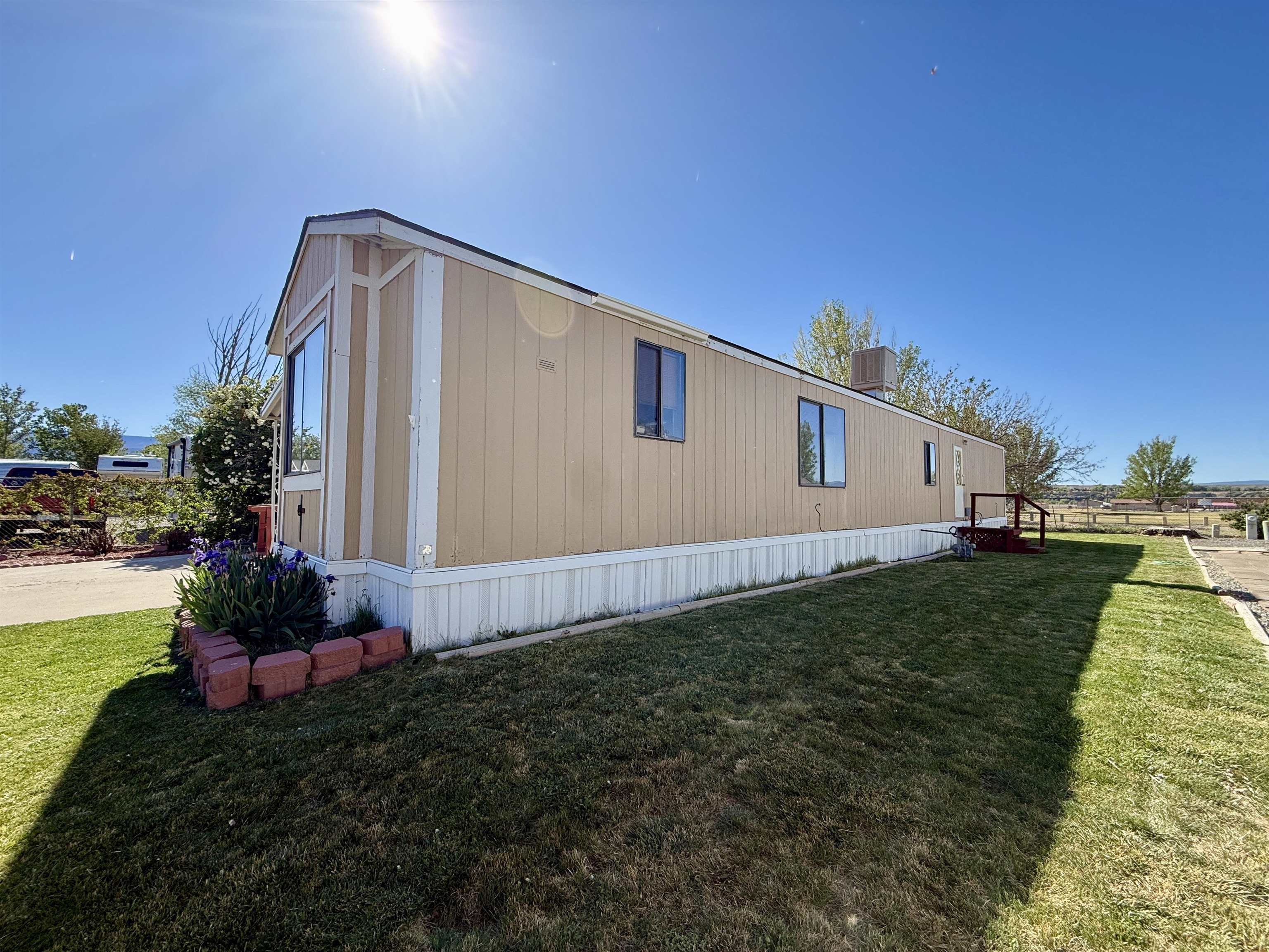 3251 E Road Unit: 33