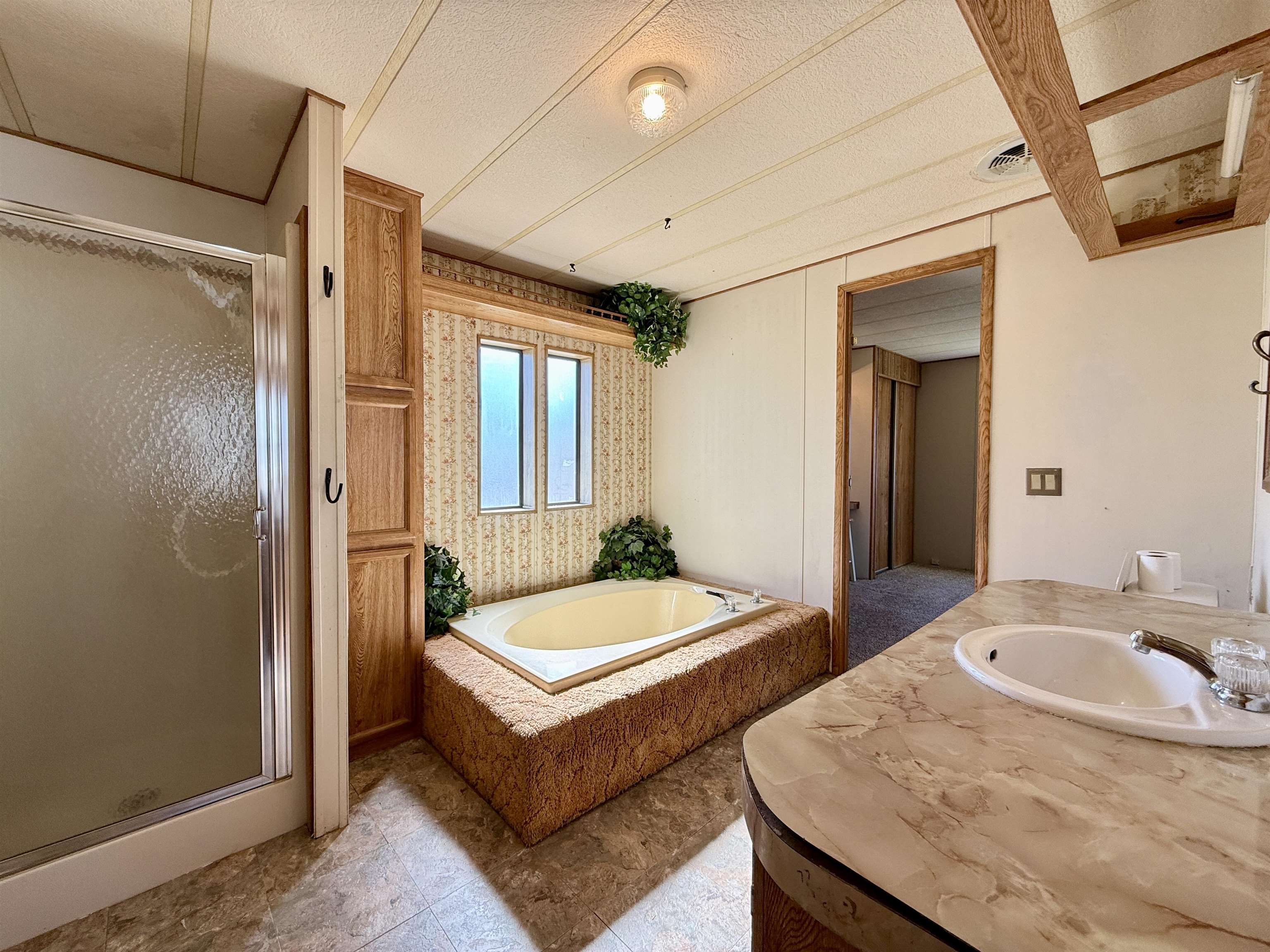 3251 E Road Unit: 33