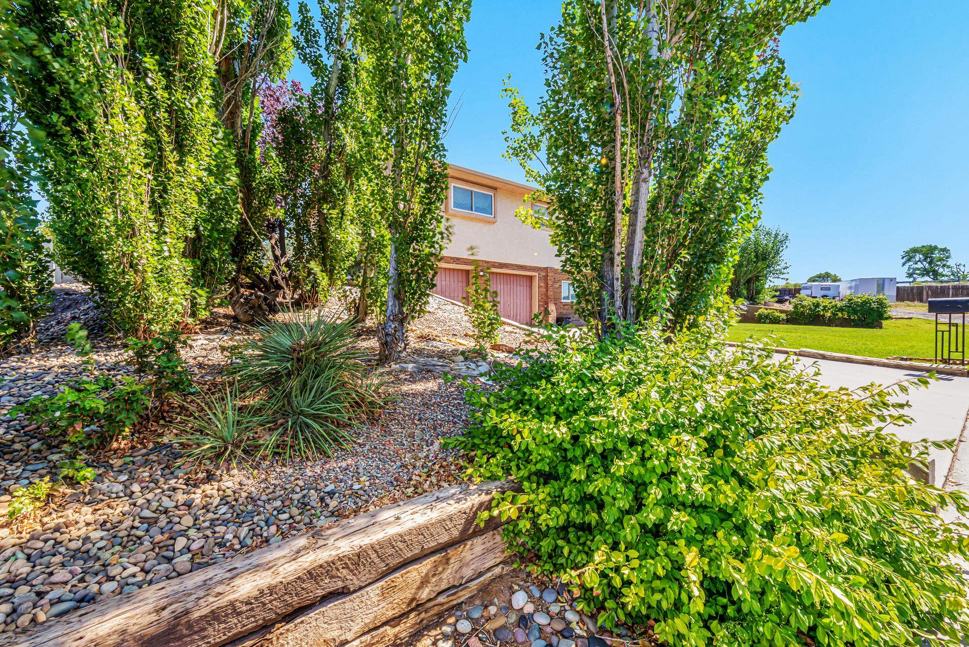 2770 Nine Iron Drive