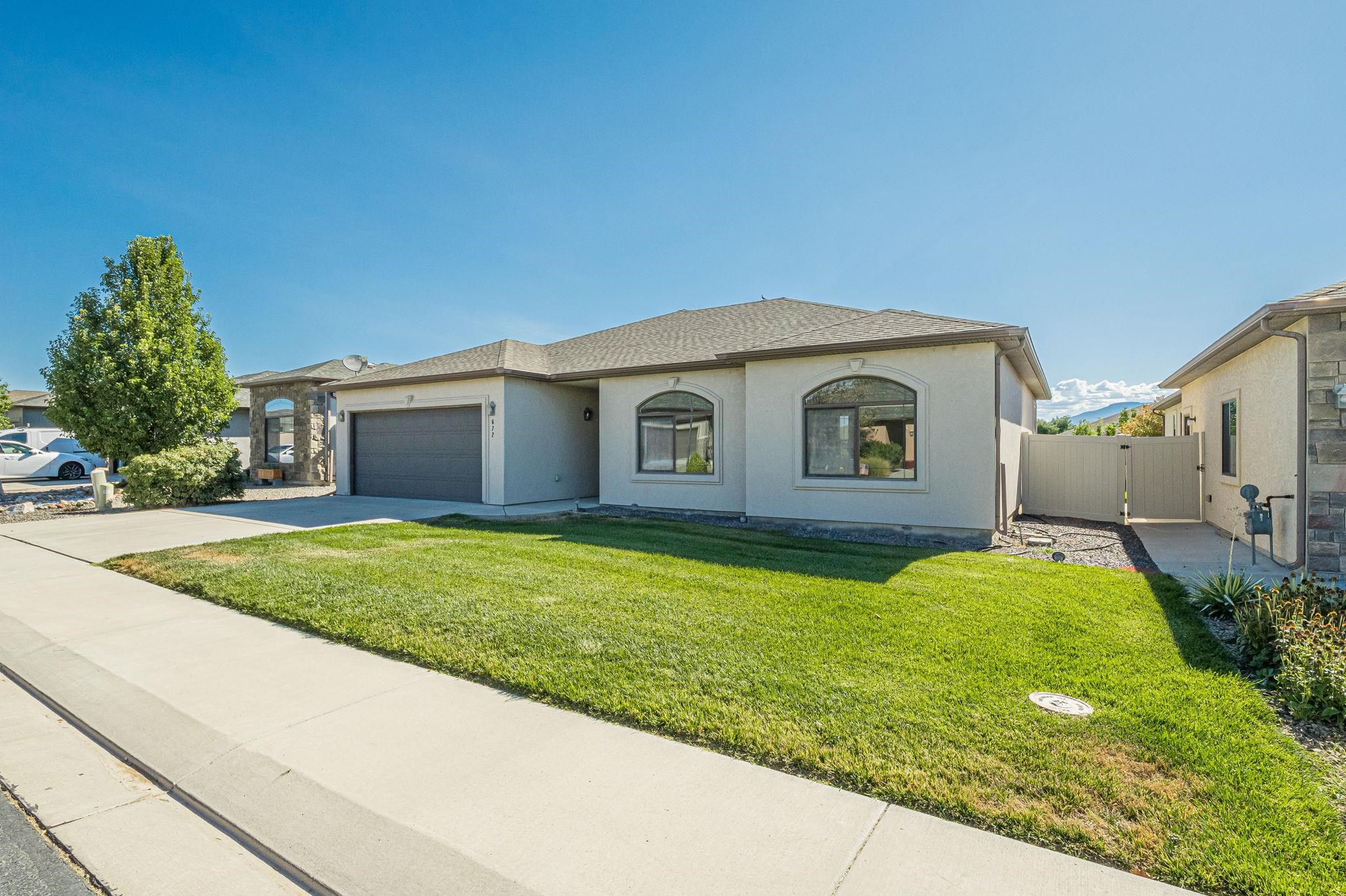 672 Muirfield Drive